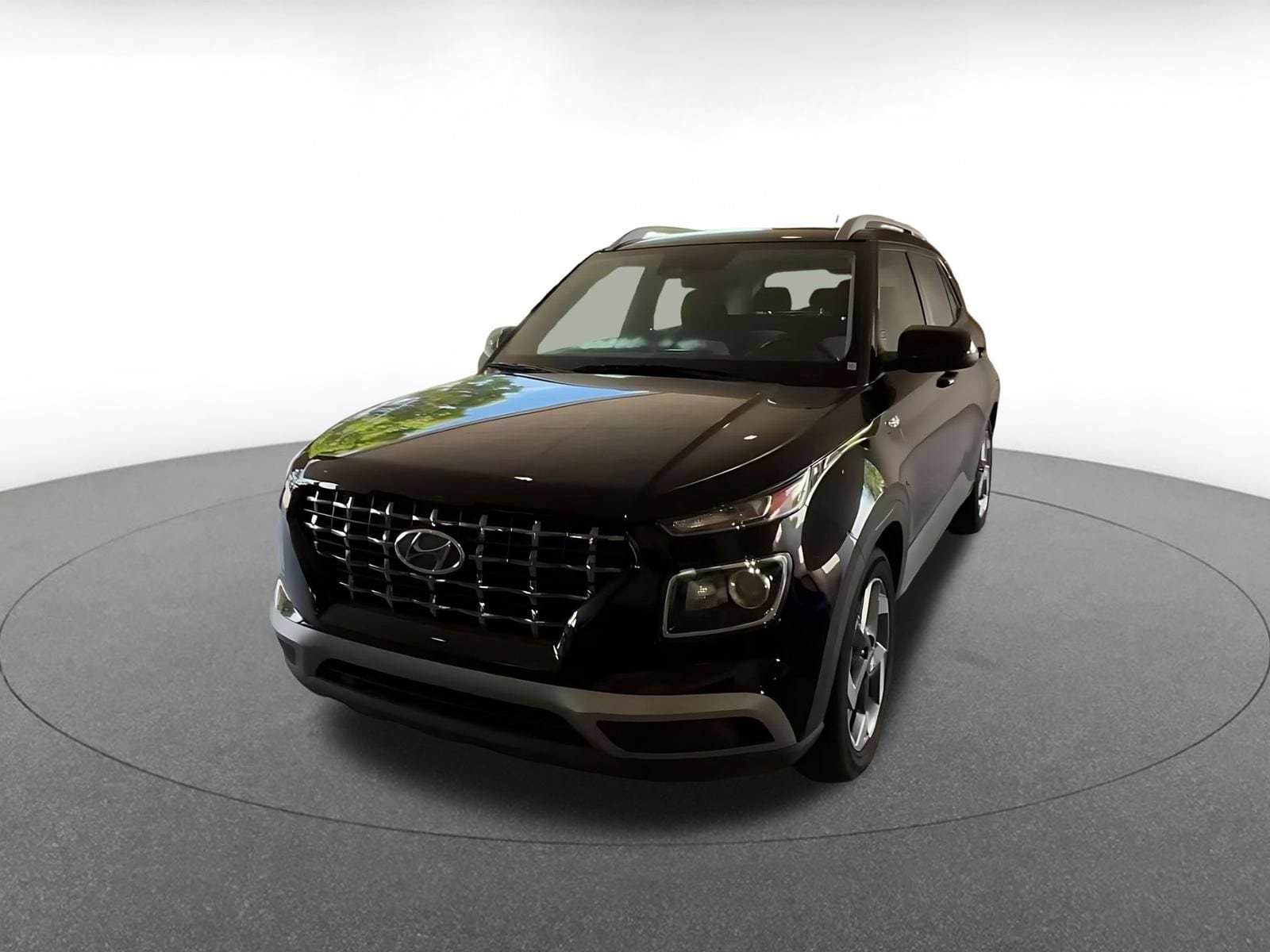 Thumbnail: 2025 Hyundai Venue - 7