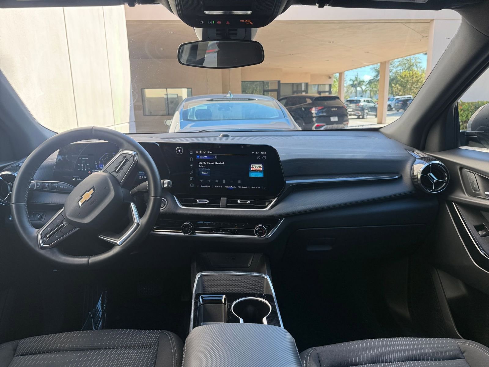 Thumbnail: 2025 Chevrolet Equinox - 27