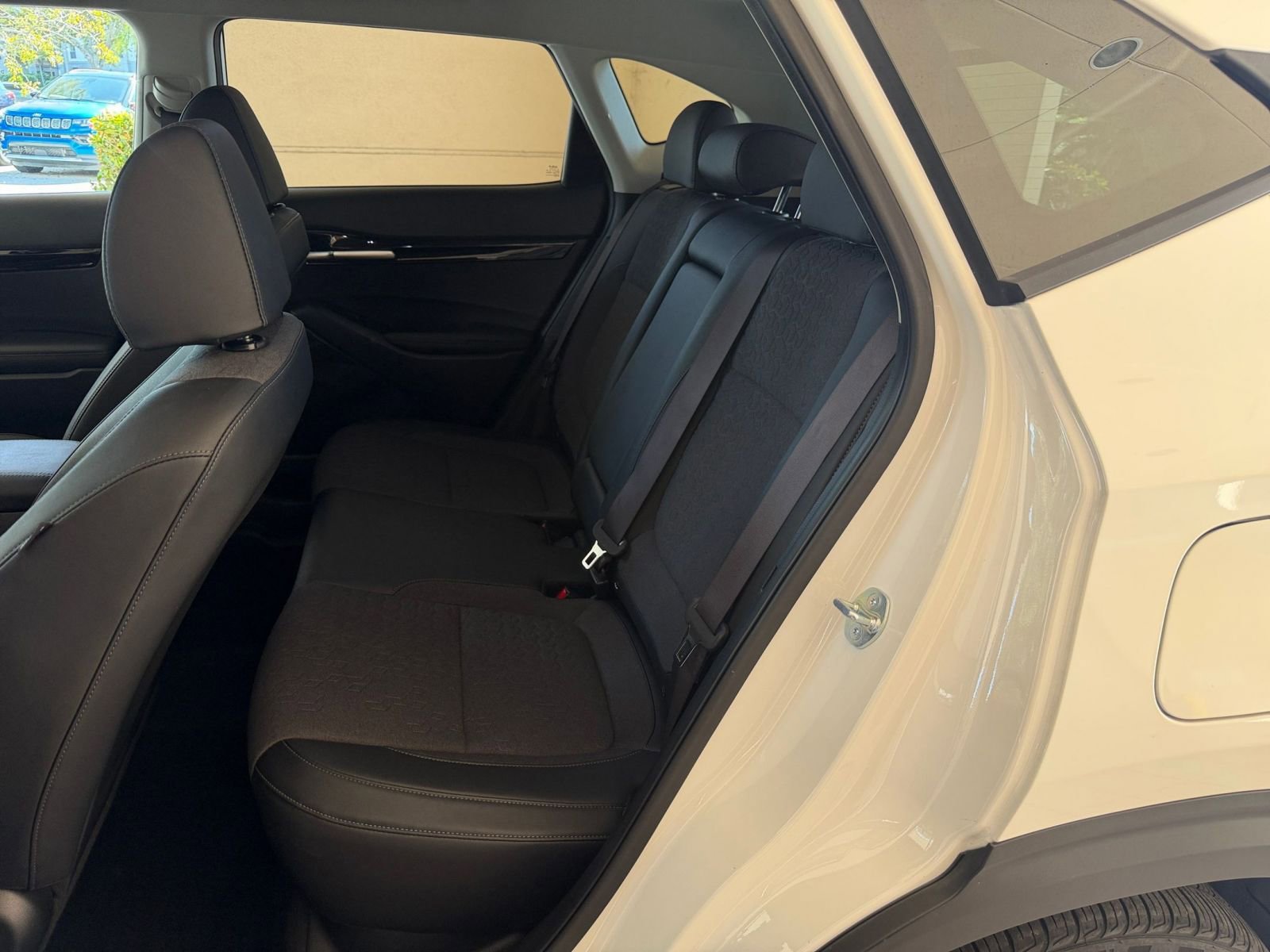 Thumbnail: 2025 Kia Seltos - 22