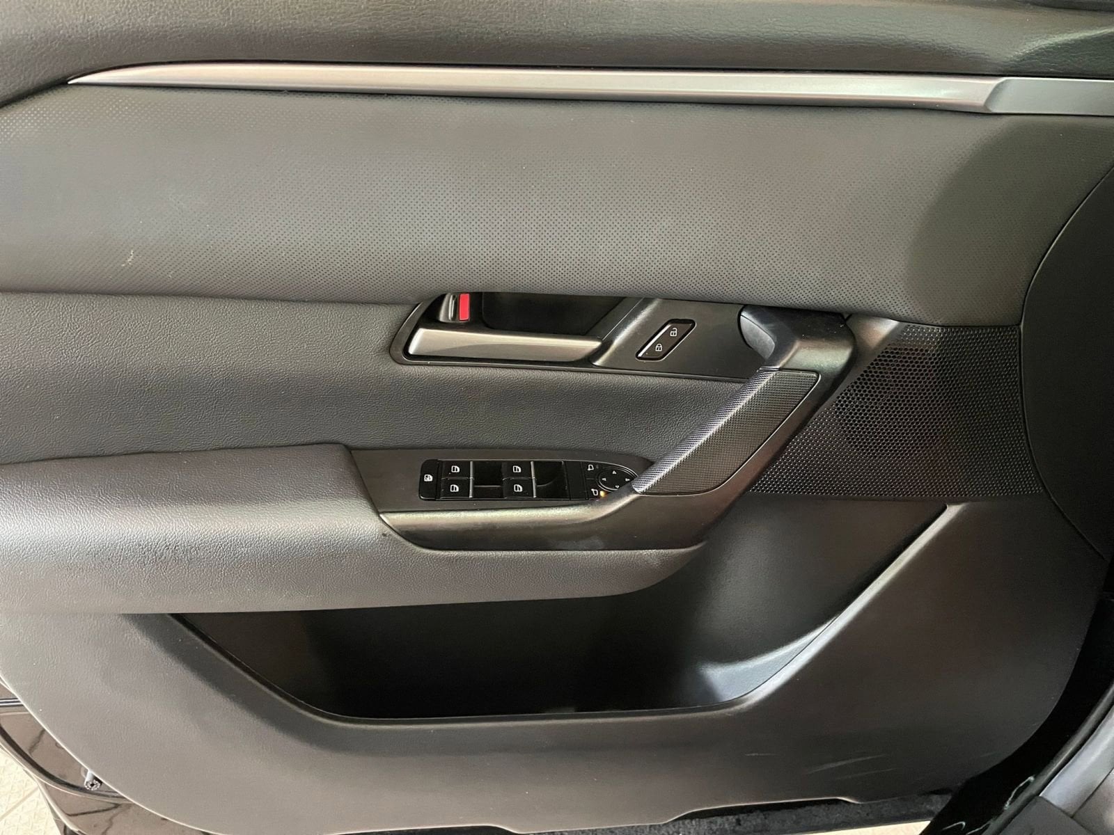 Thumbnail: 2025 Mazda CX-50 - 20