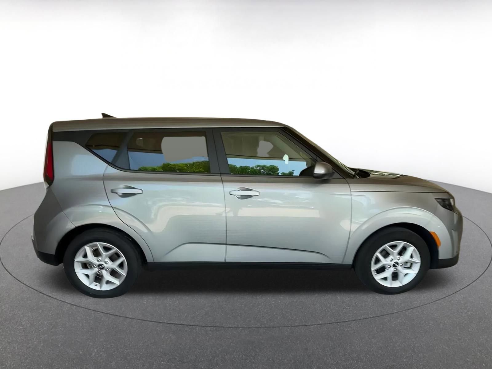 Thumbnail: 2024 Kia Soul - 13