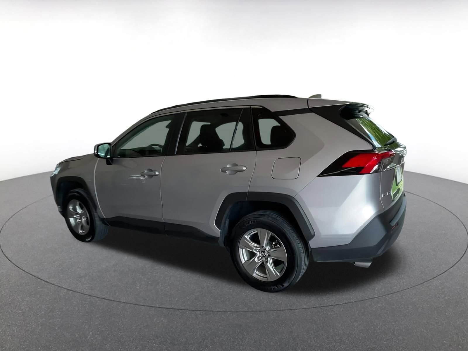 Thumbnail: 2024 Toyota RAV4 - 10
