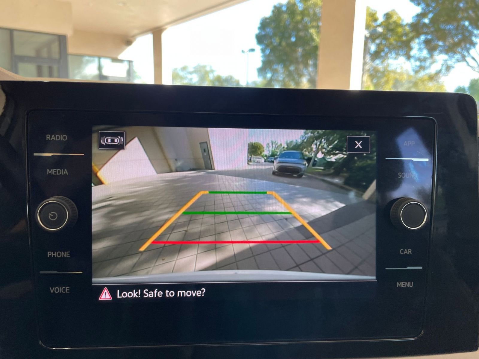 Thumbnail: 2025 Volkswagen Taos - 17