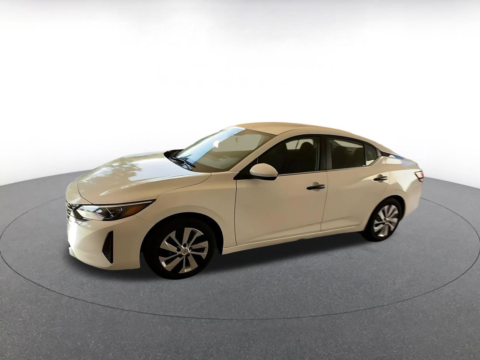 Thumbnail: 2025 Nissan Sentra - 8