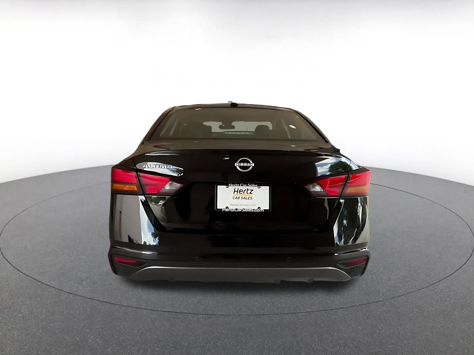 Thumbnail: 2026 Nissan Altima - 9