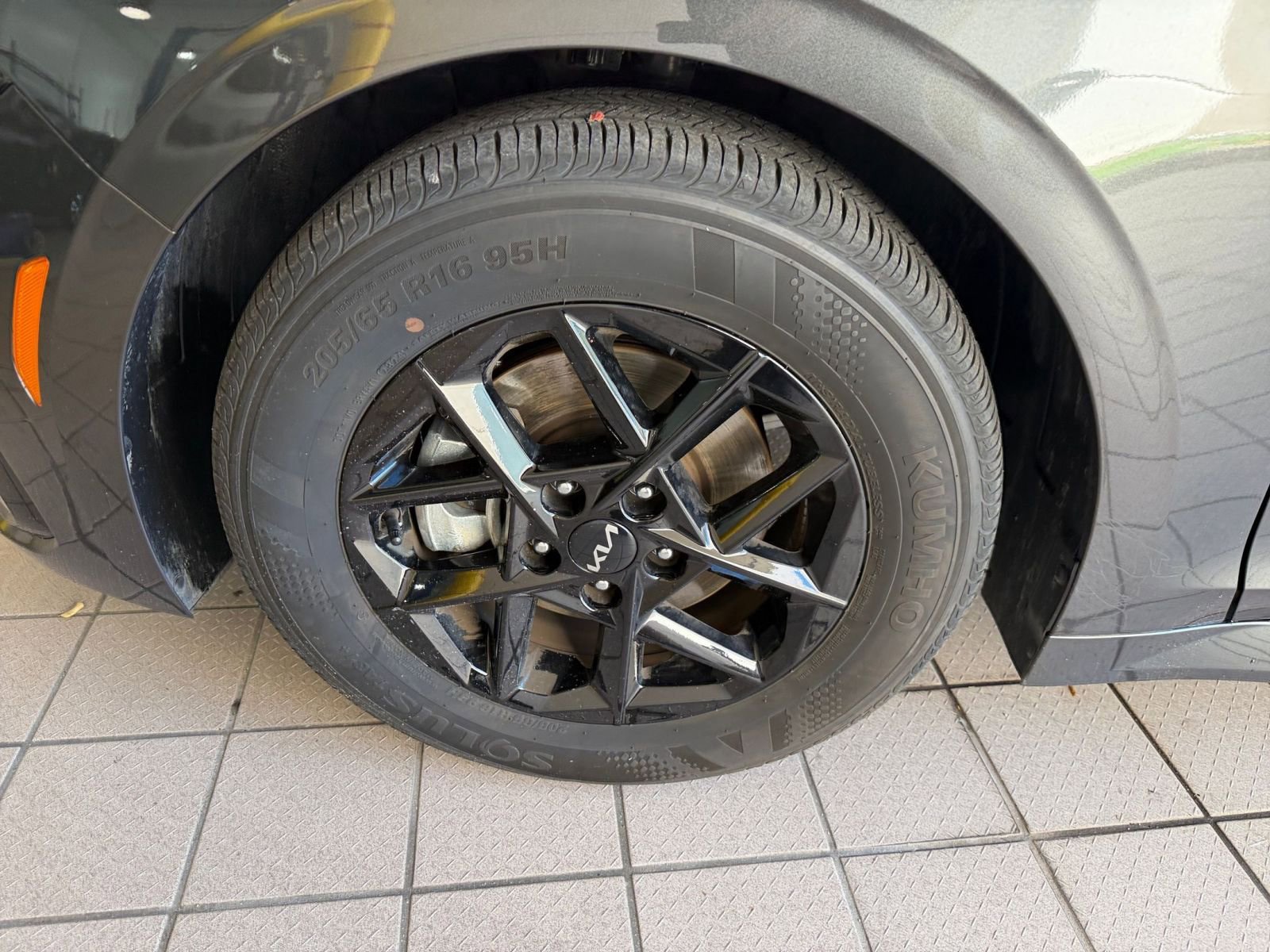 Thumbnail: 2025 Kia K5 - 24