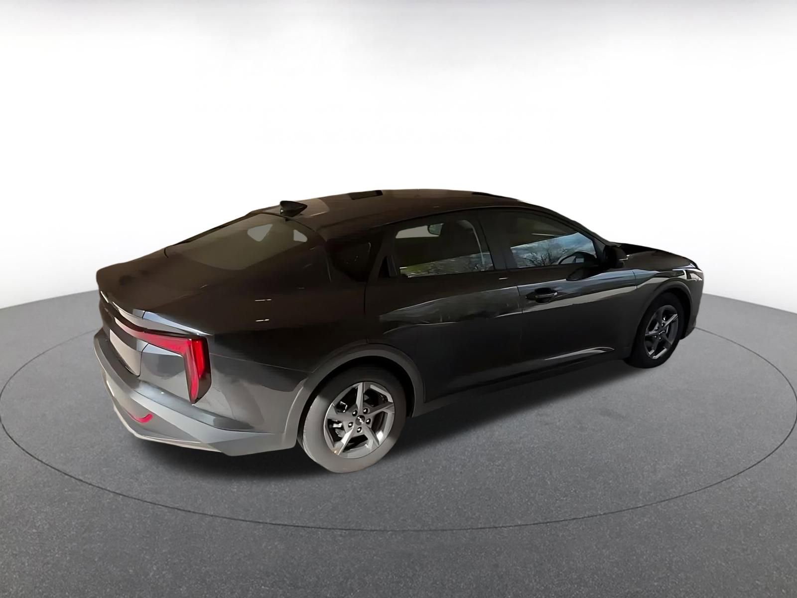 Thumbnail: 2025 Kia K4 - 14