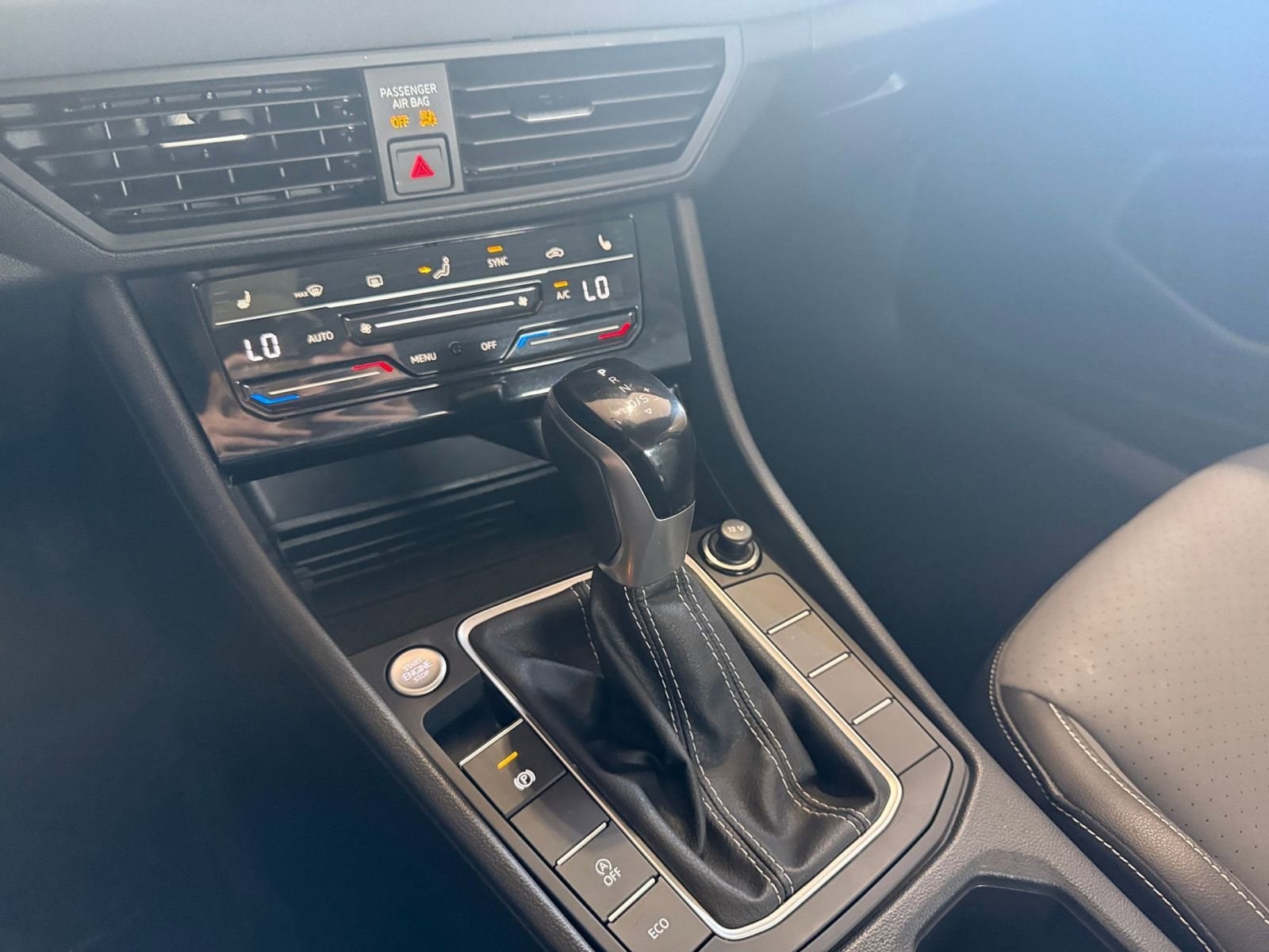 Thumbnail: 2025 Volkswagen Jetta - 35