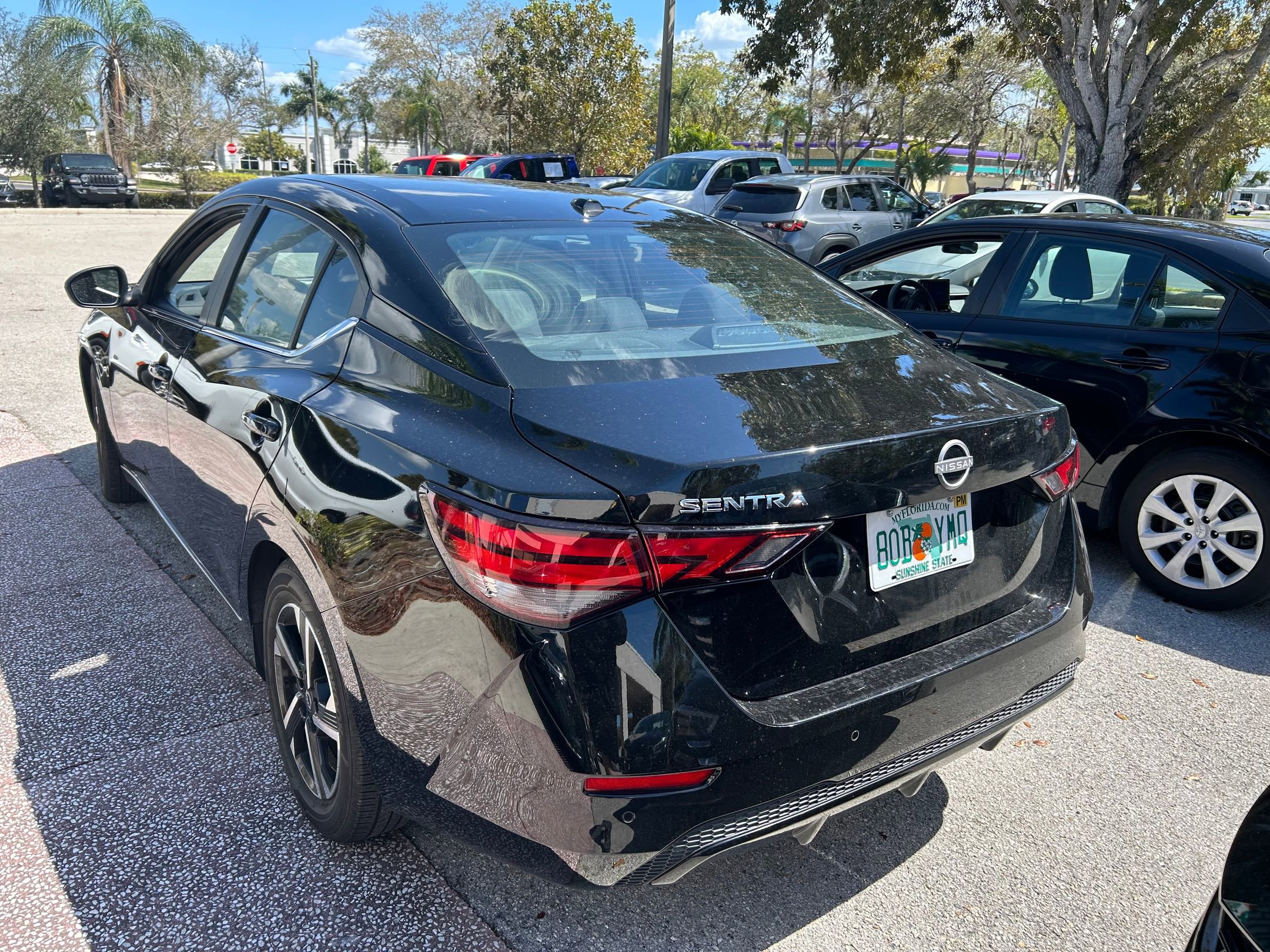 Thumbnail: 2025 Nissan Sentra - 28