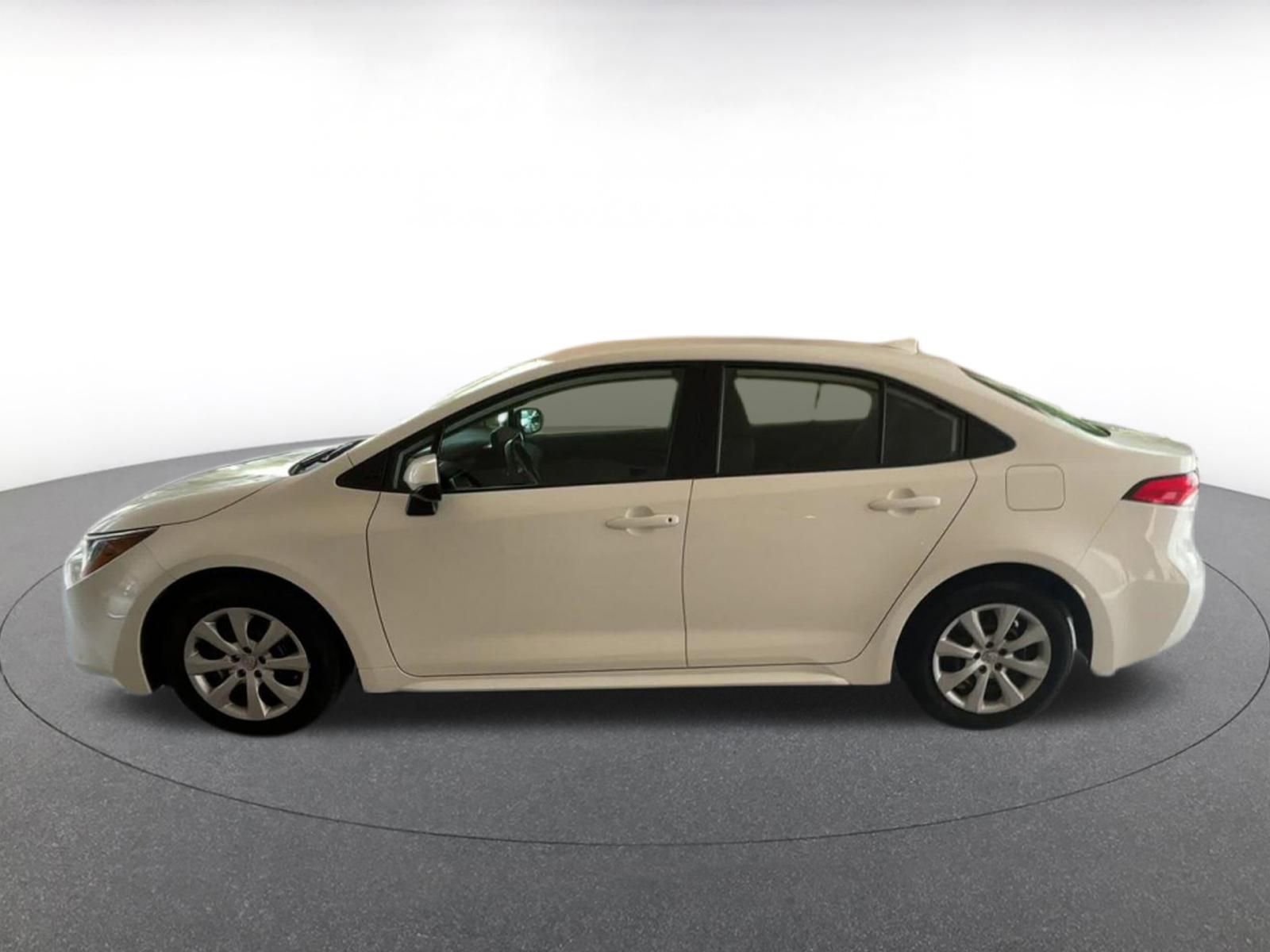 Thumbnail: 2025 Toyota Corolla - 9