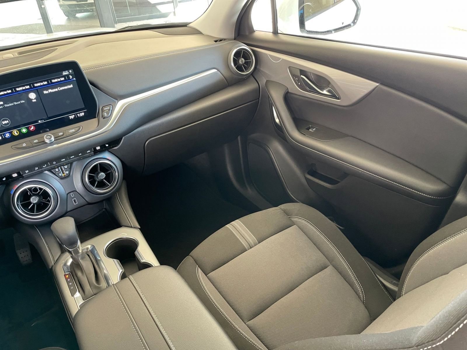 Thumbnail: 2025 Chevrolet Blazer - 35