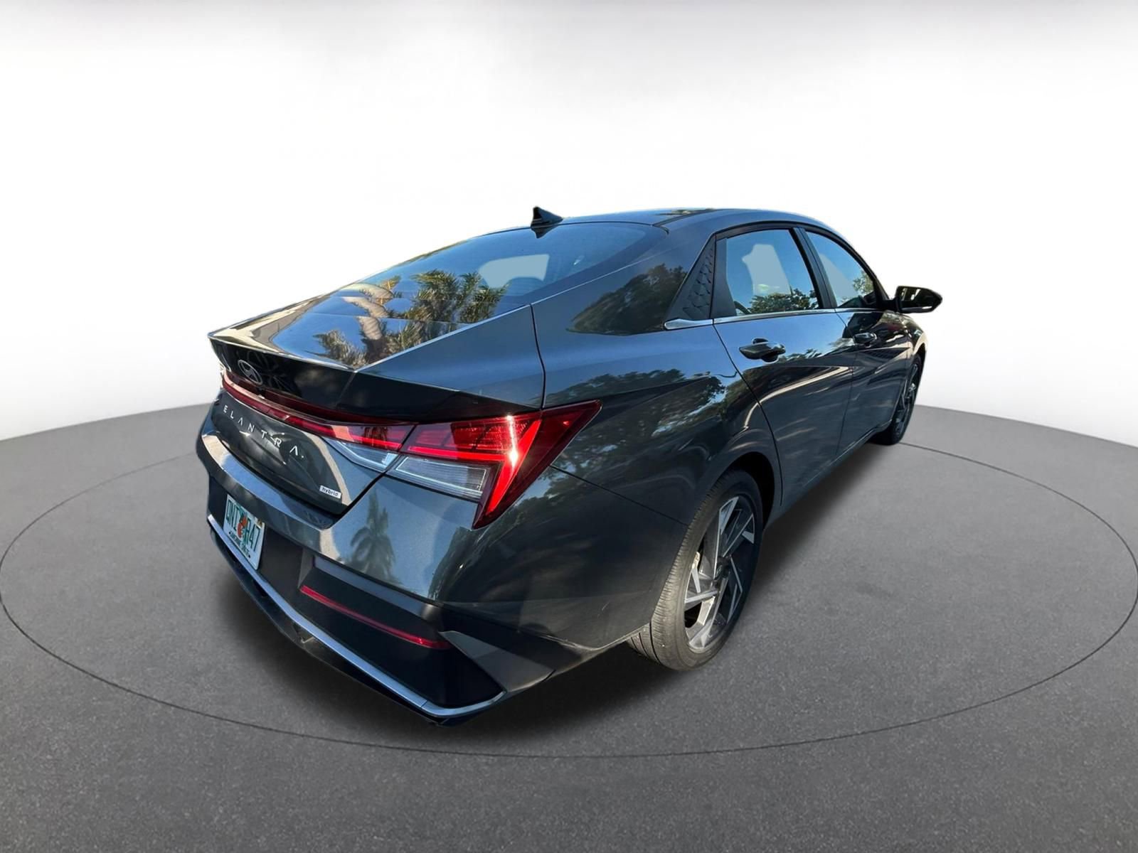 Thumbnail: 2025 Hyundai Elantra - 23