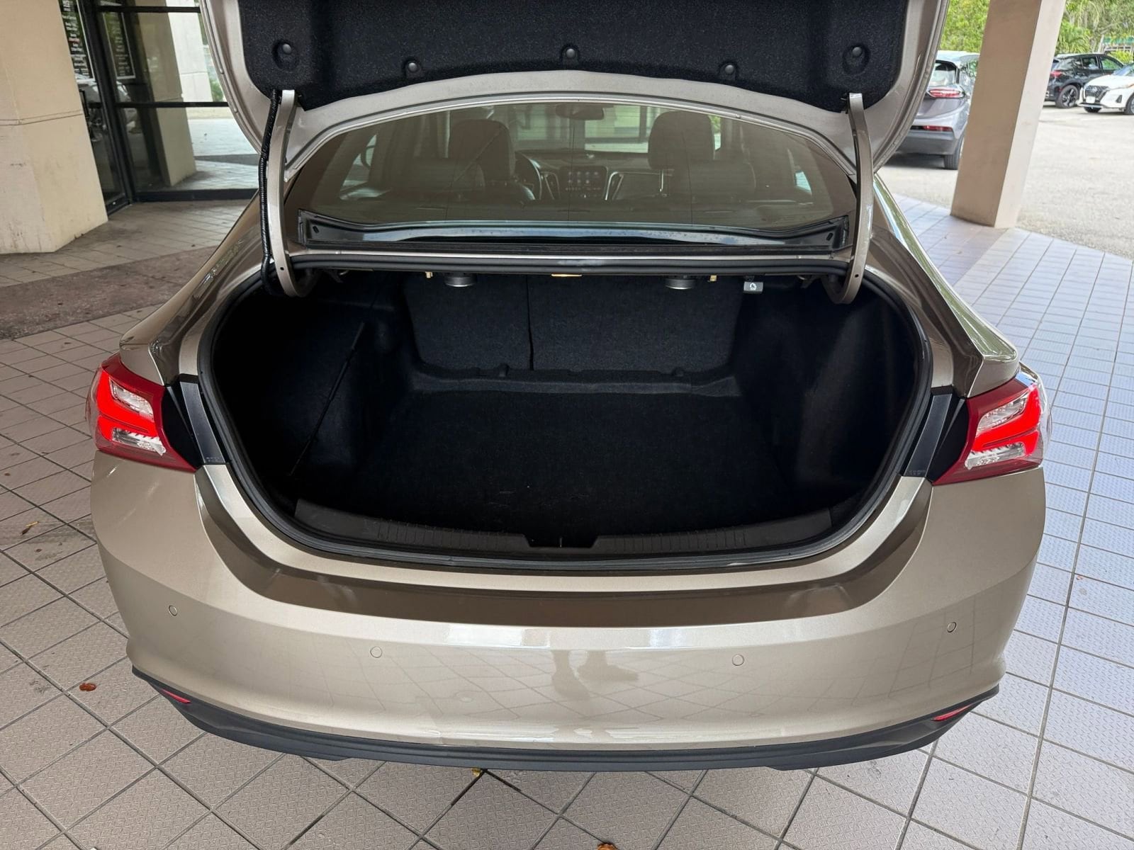 Thumbnail: 2024 Chevrolet Malibu - 24