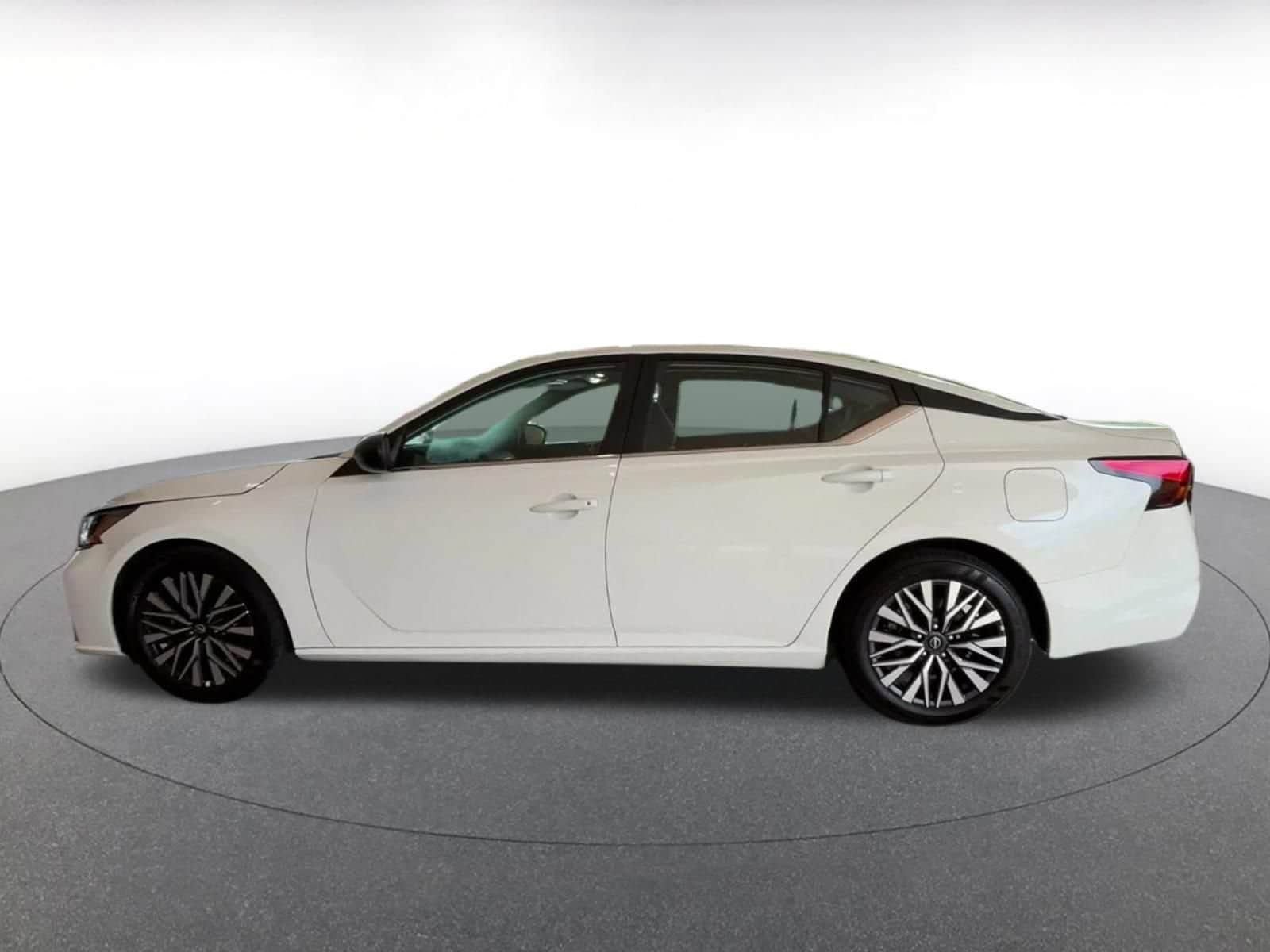 Thumbnail: 2026 Nissan Altima - 7