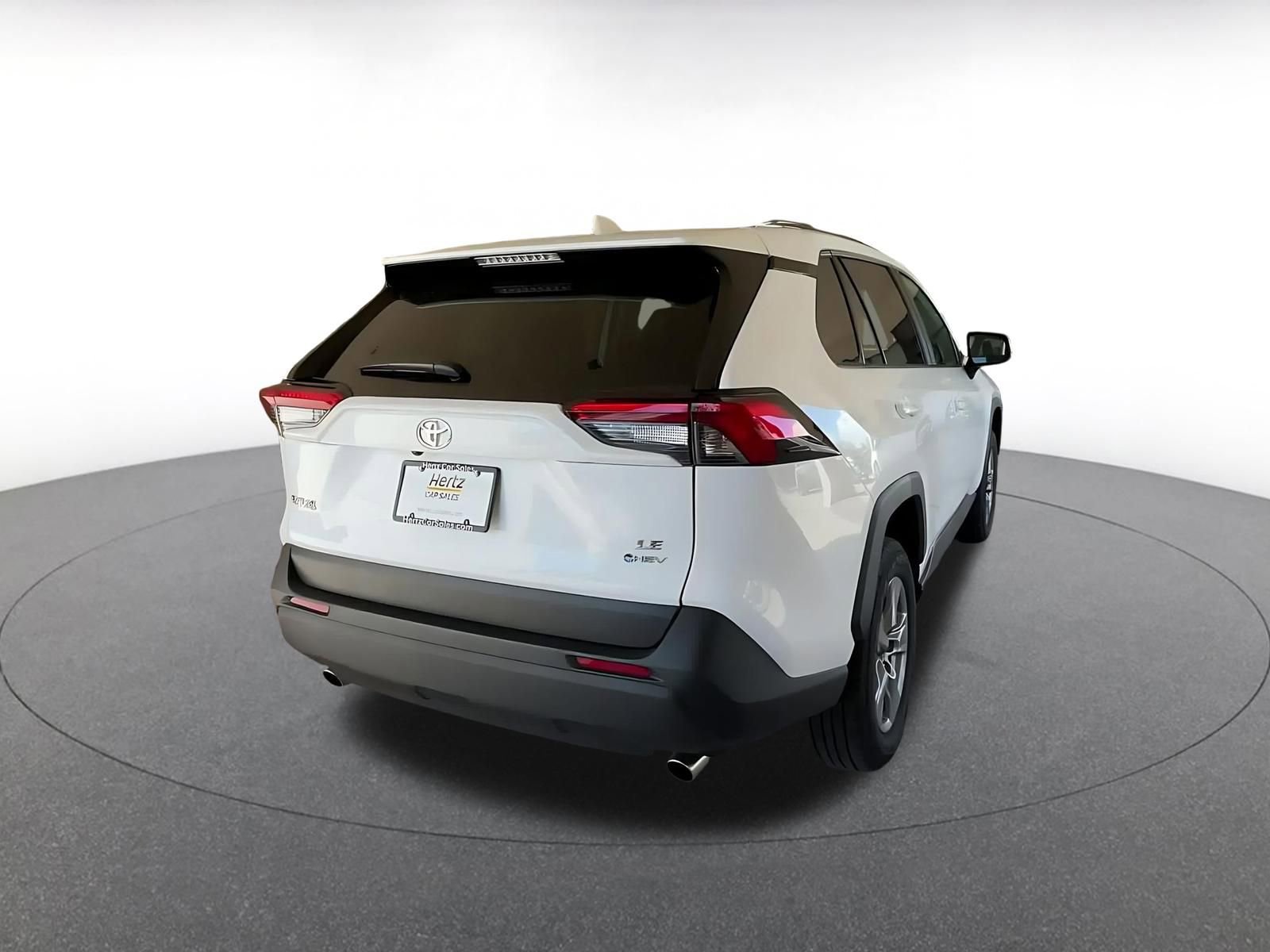 Thumbnail: 2025 Toyota RAV4 - 14