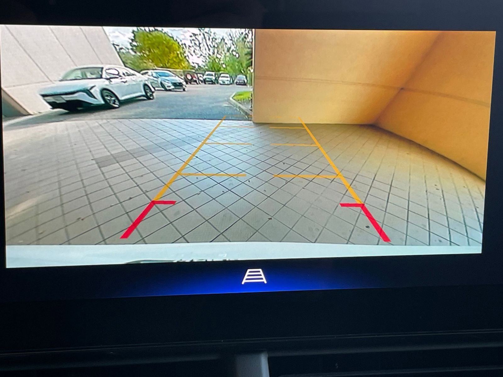 Thumbnail: 2025 Chevrolet Trax - 22