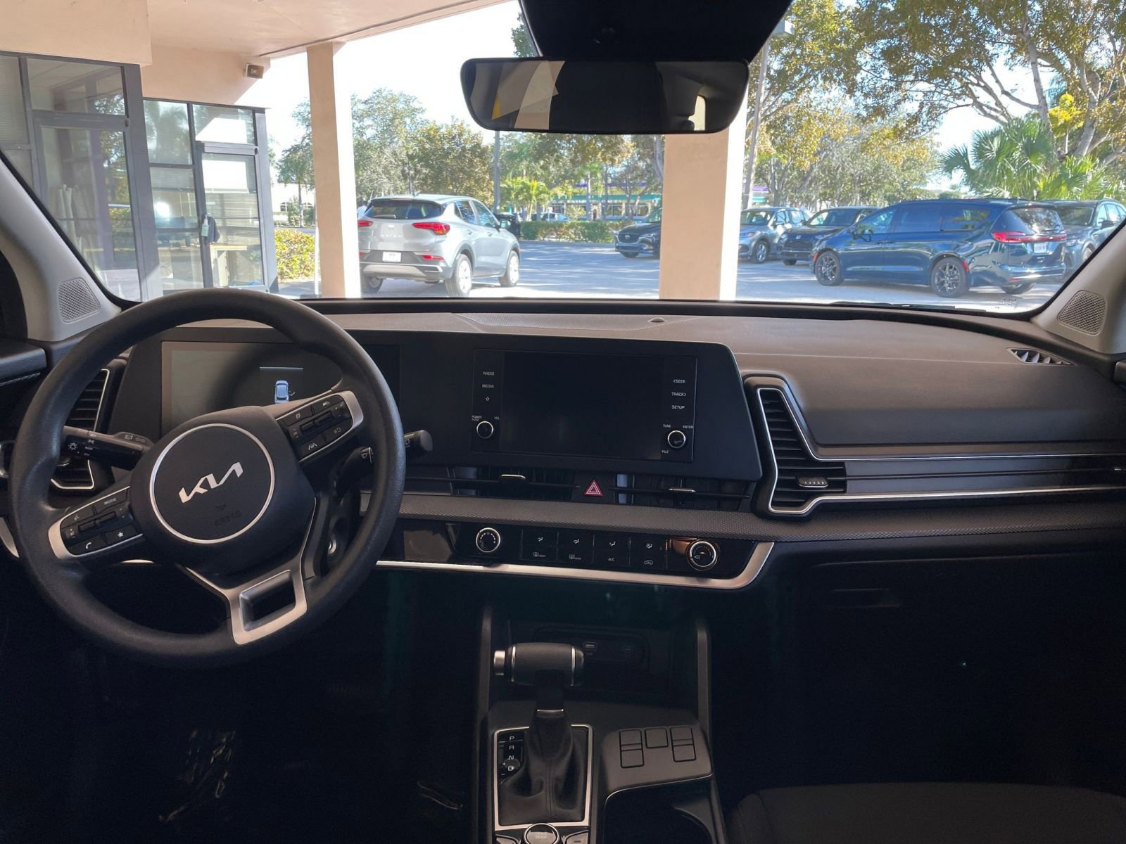 Thumbnail: 2025 Kia Sportage - 28