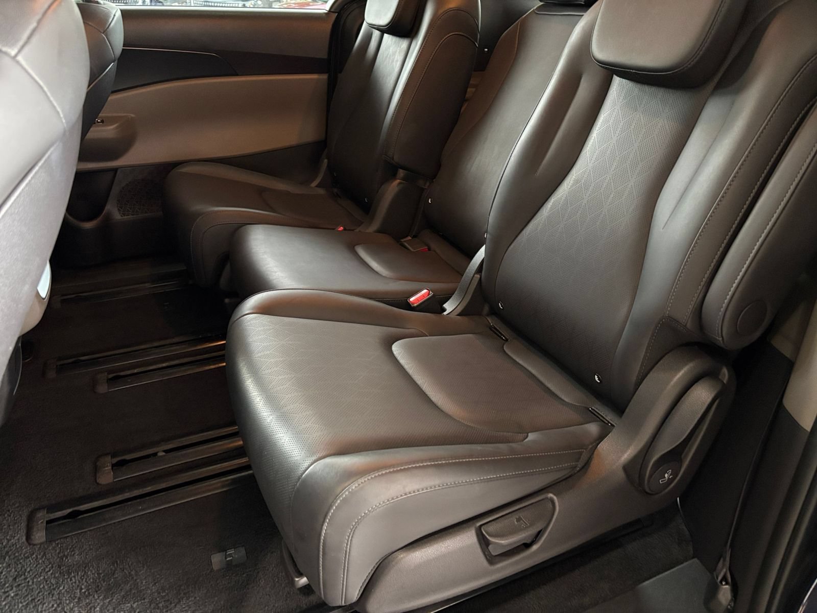 Thumbnail: 2026 Kia Carnival - 27