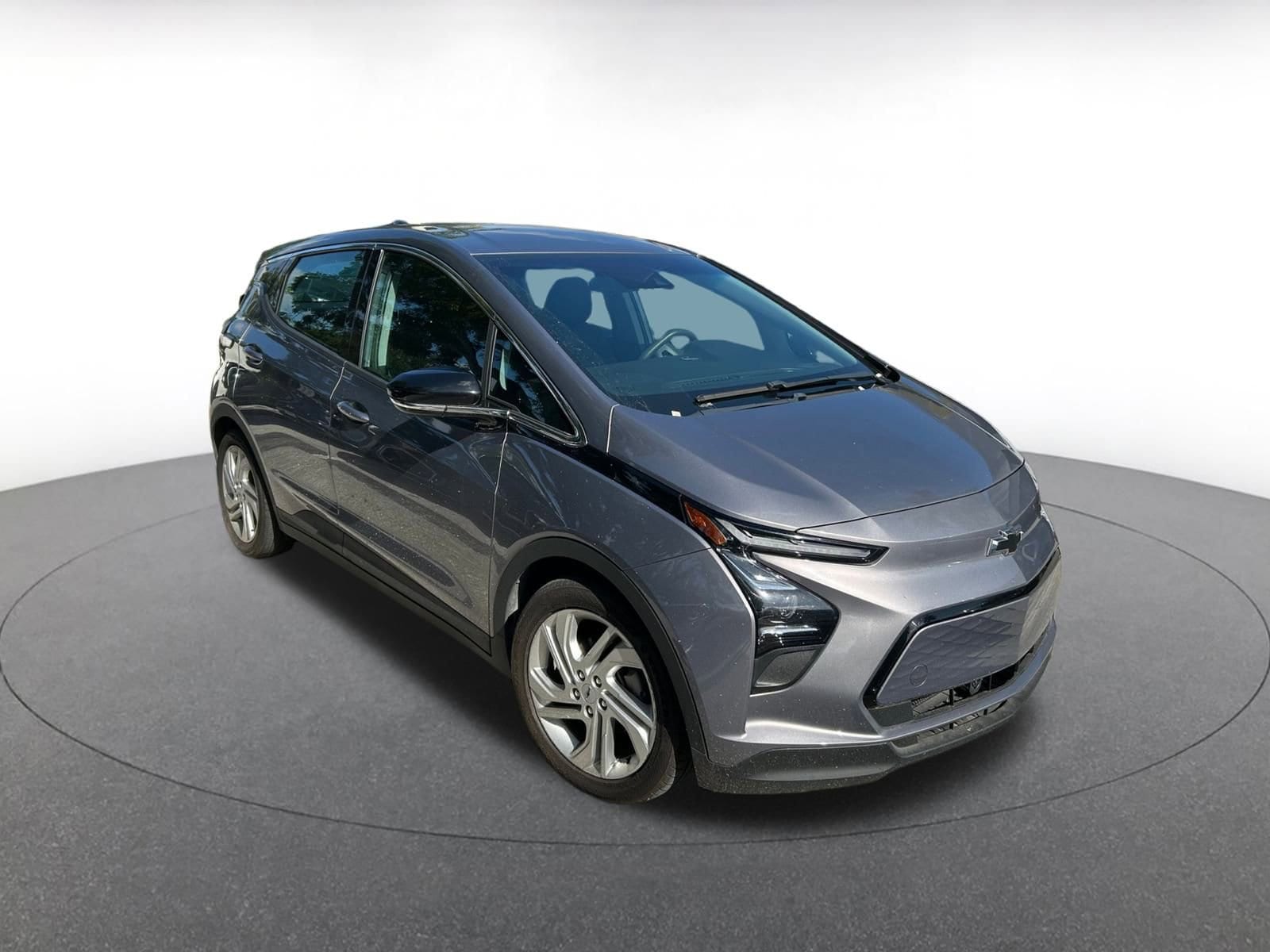 Thumbnail: 2023 Chevrolet Bolt EV - 1