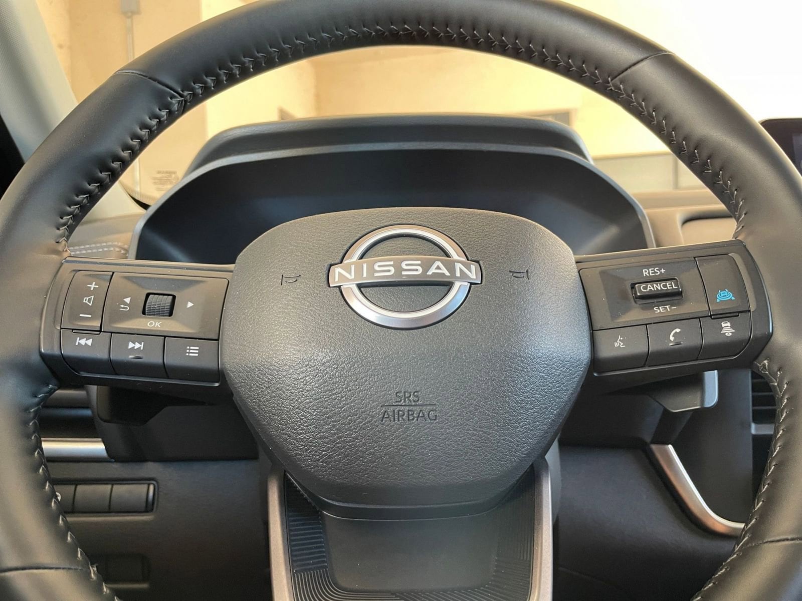 Thumbnail: 2025 Nissan Rogue - 30