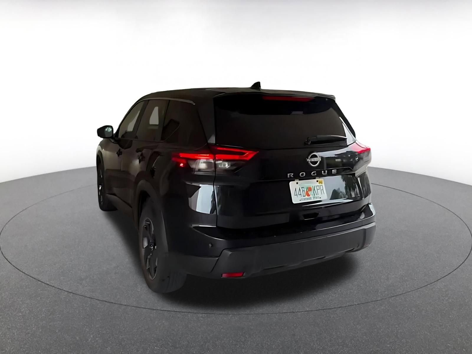 Thumbnail: 2025 Nissan Rogue - 11