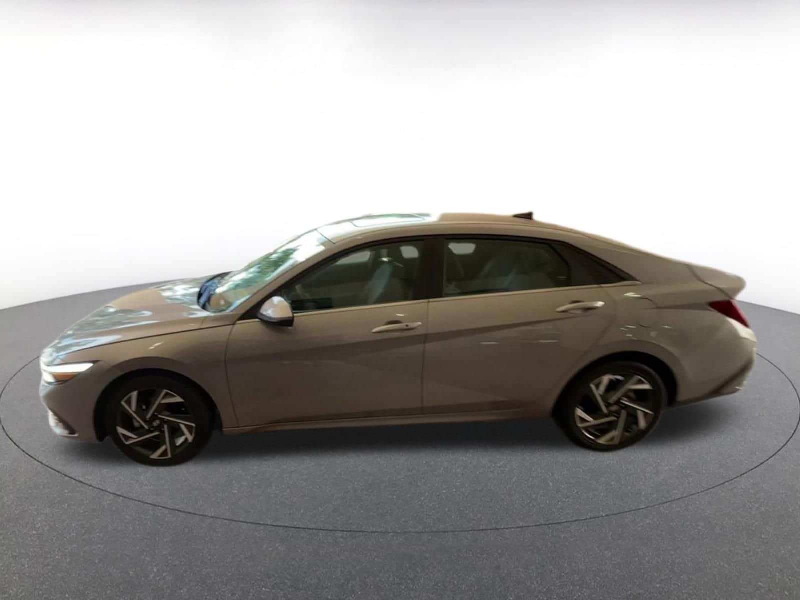 Thumbnail: 2025 Hyundai Elantra - 9