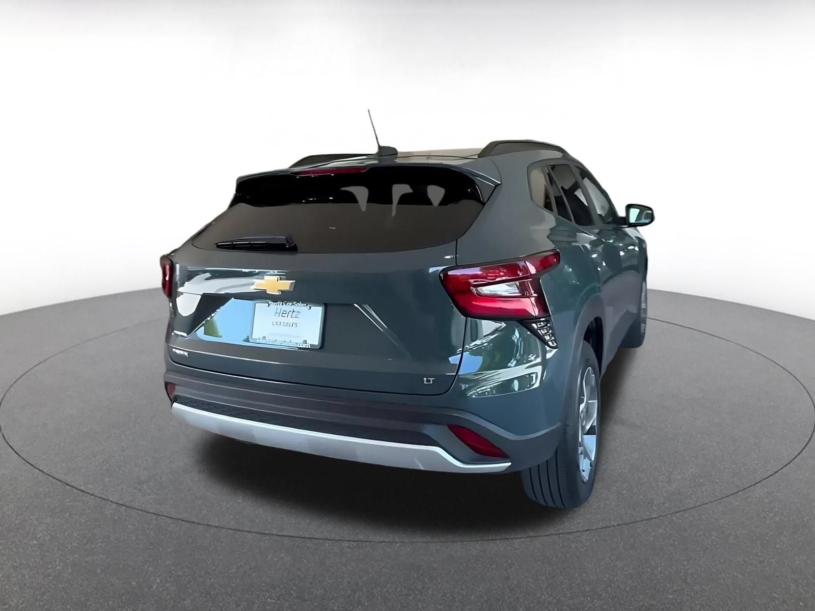 Thumbnail: 2025 Chevrolet Trax - 15