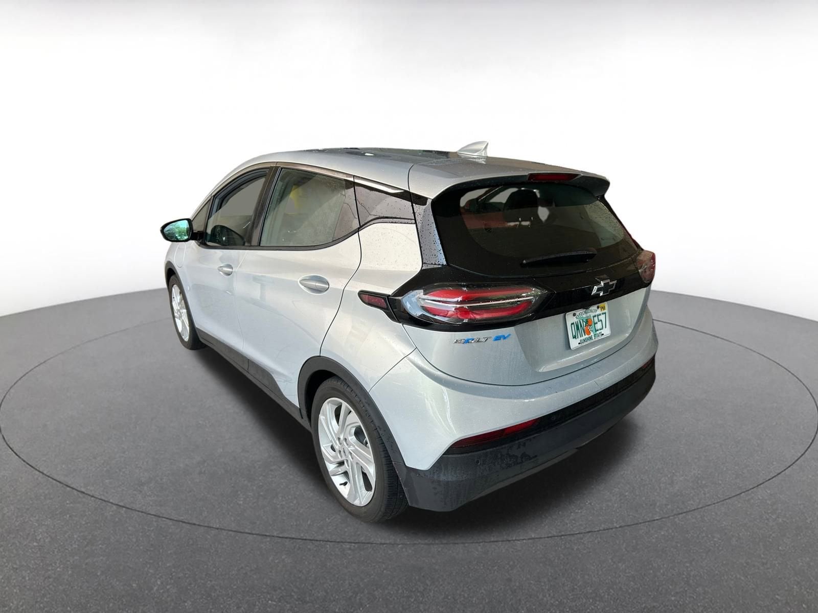 Thumbnail: 2023 Chevrolet Bolt EV - 4