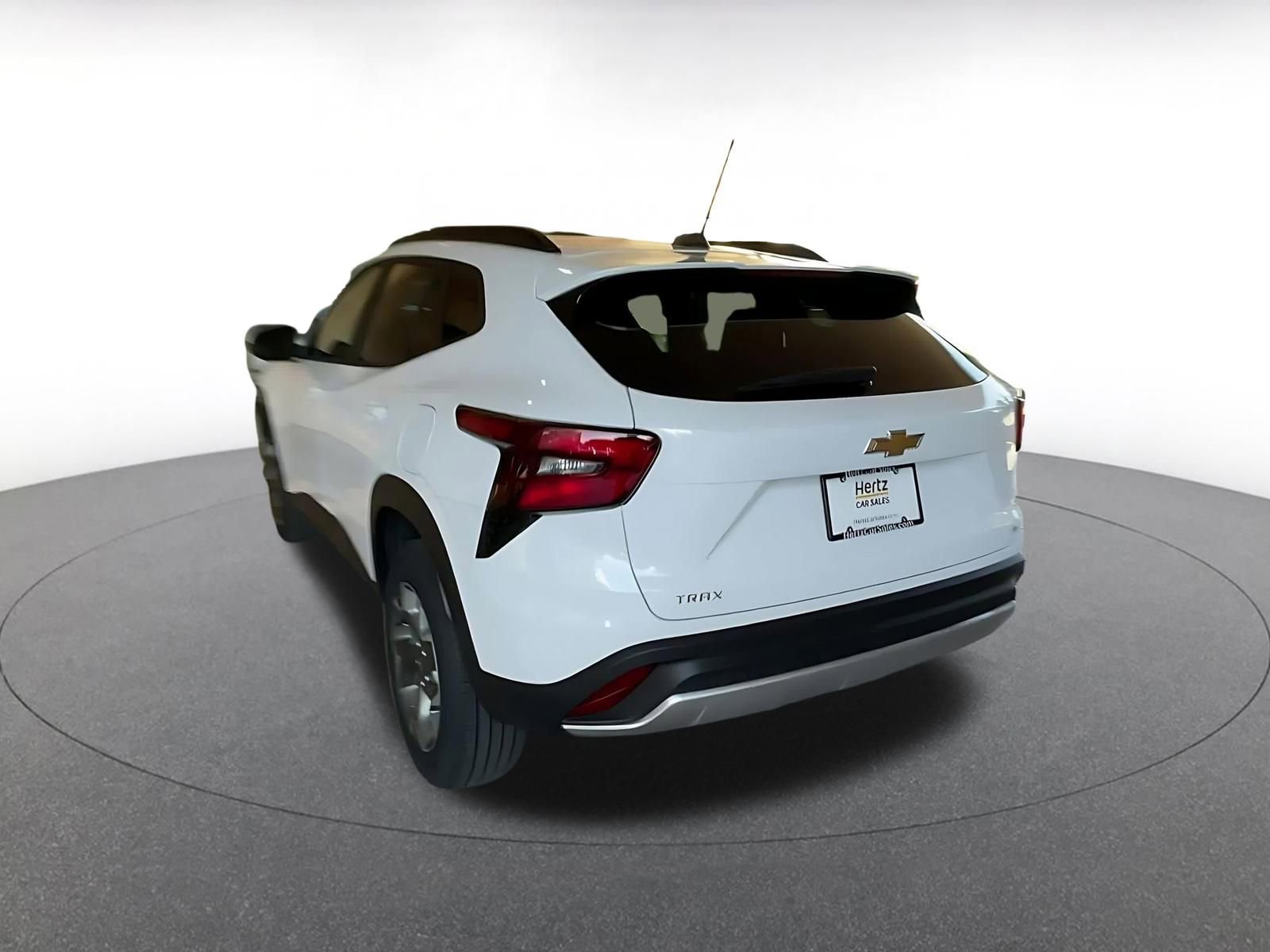 Thumbnail: 2025 Chevrolet Trax - 11