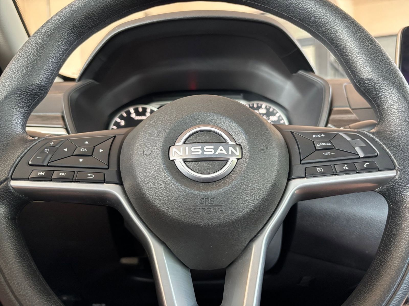 Thumbnail: 2025 Nissan Altima - 27