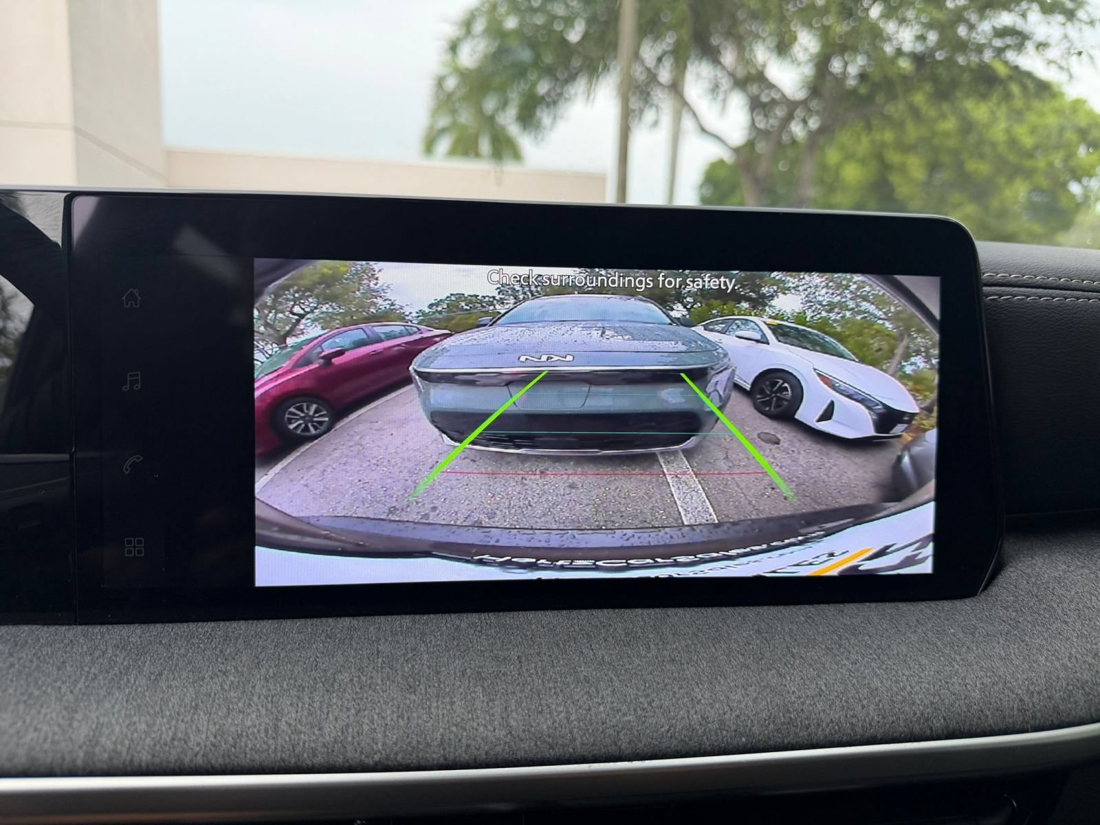 Thumbnail: 2026 Nissan Kicks - 16