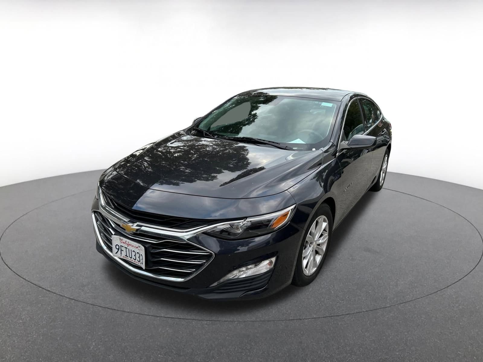 Thumbnail: 2023 Chevrolet Malibu - 4