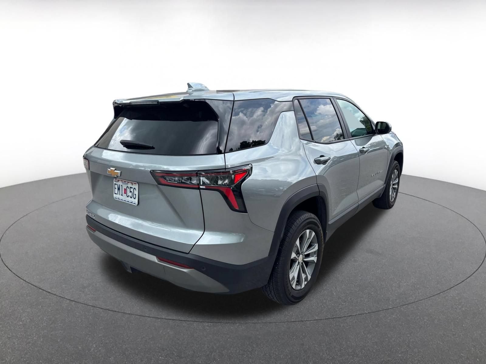 Thumbnail: 2025 Chevrolet Equinox - 8