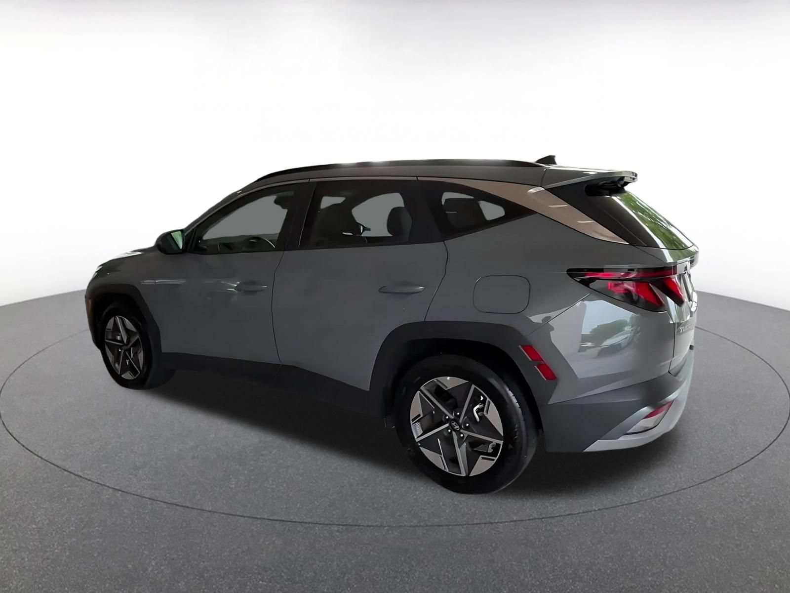 Thumbnail: 2025 Hyundai Tucson - 10