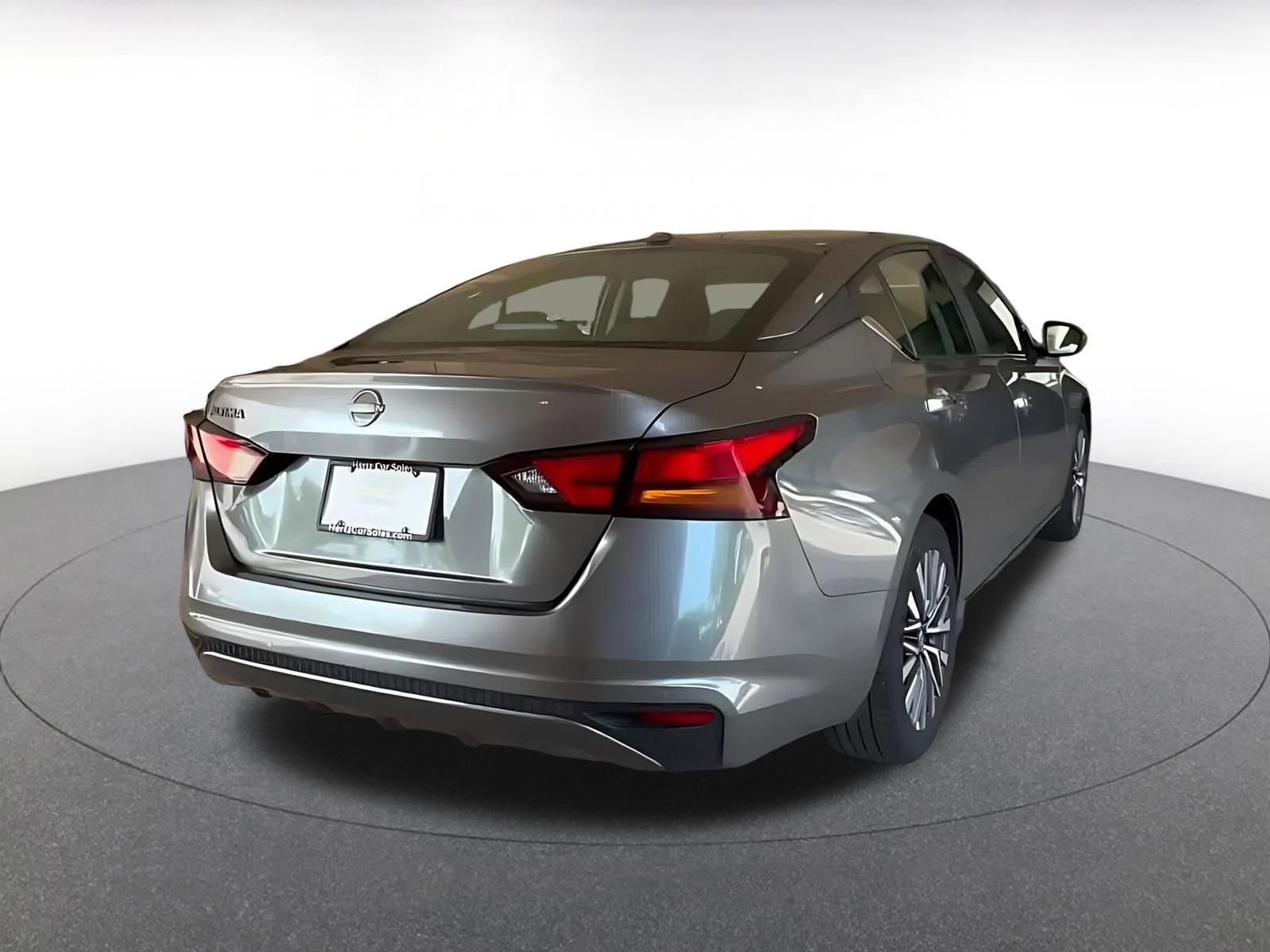 Thumbnail: 2025 Nissan Altima - 14