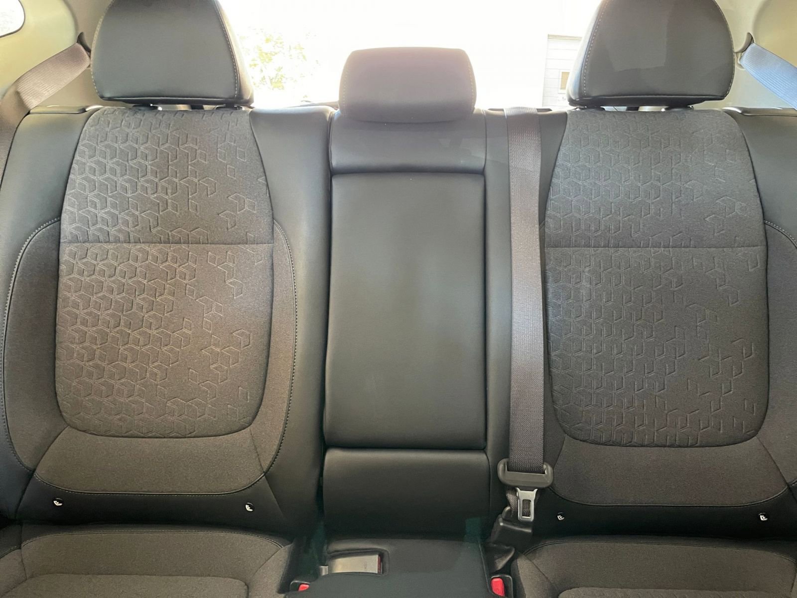 Thumbnail: 2025 Kia Seltos - 34