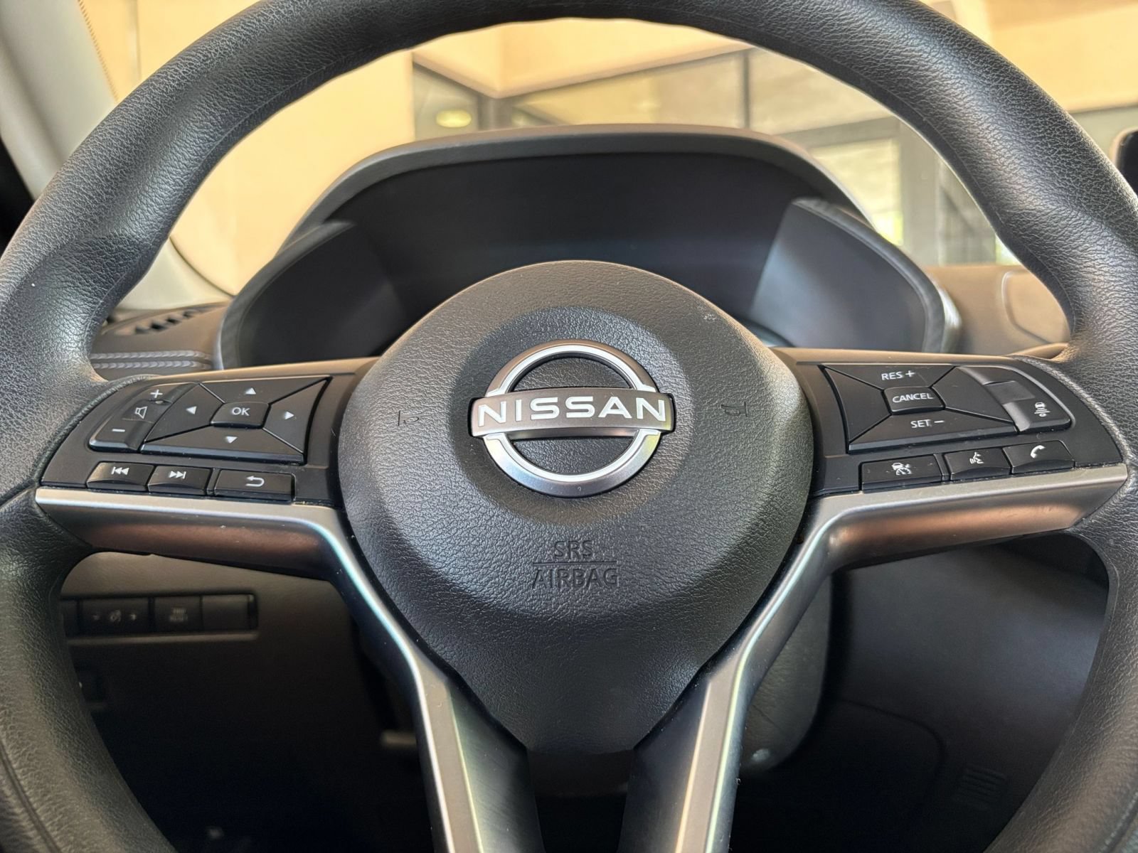 Thumbnail: 2025 Nissan Sentra - 21