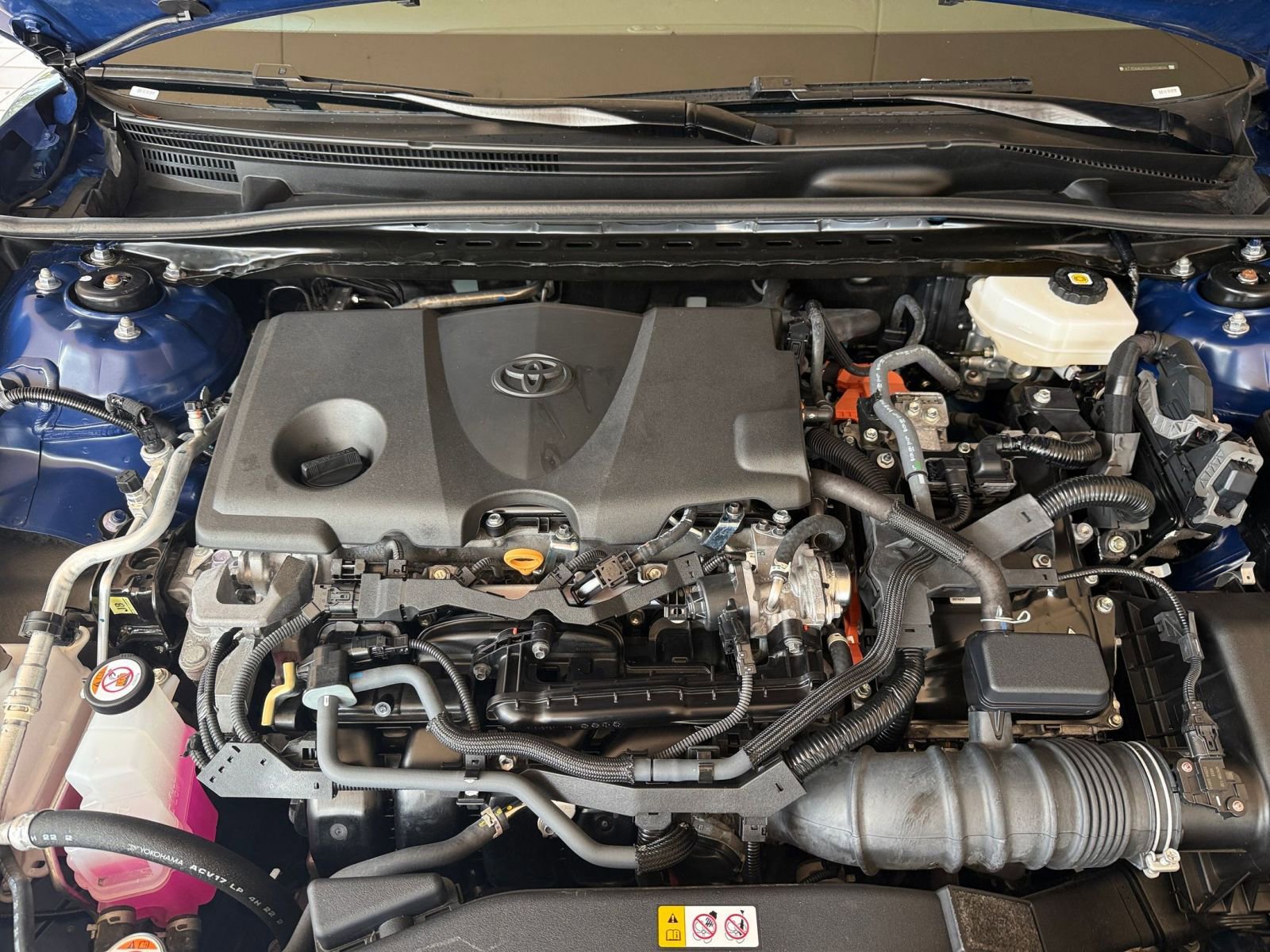 Thumbnail: 2025 Toyota Camry - 25