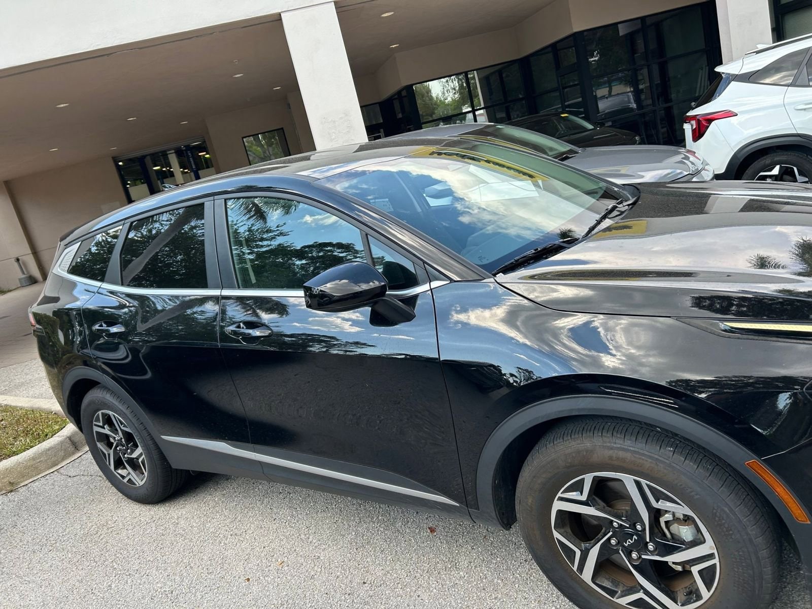 Thumbnail: 2025 Kia Sportage - 2