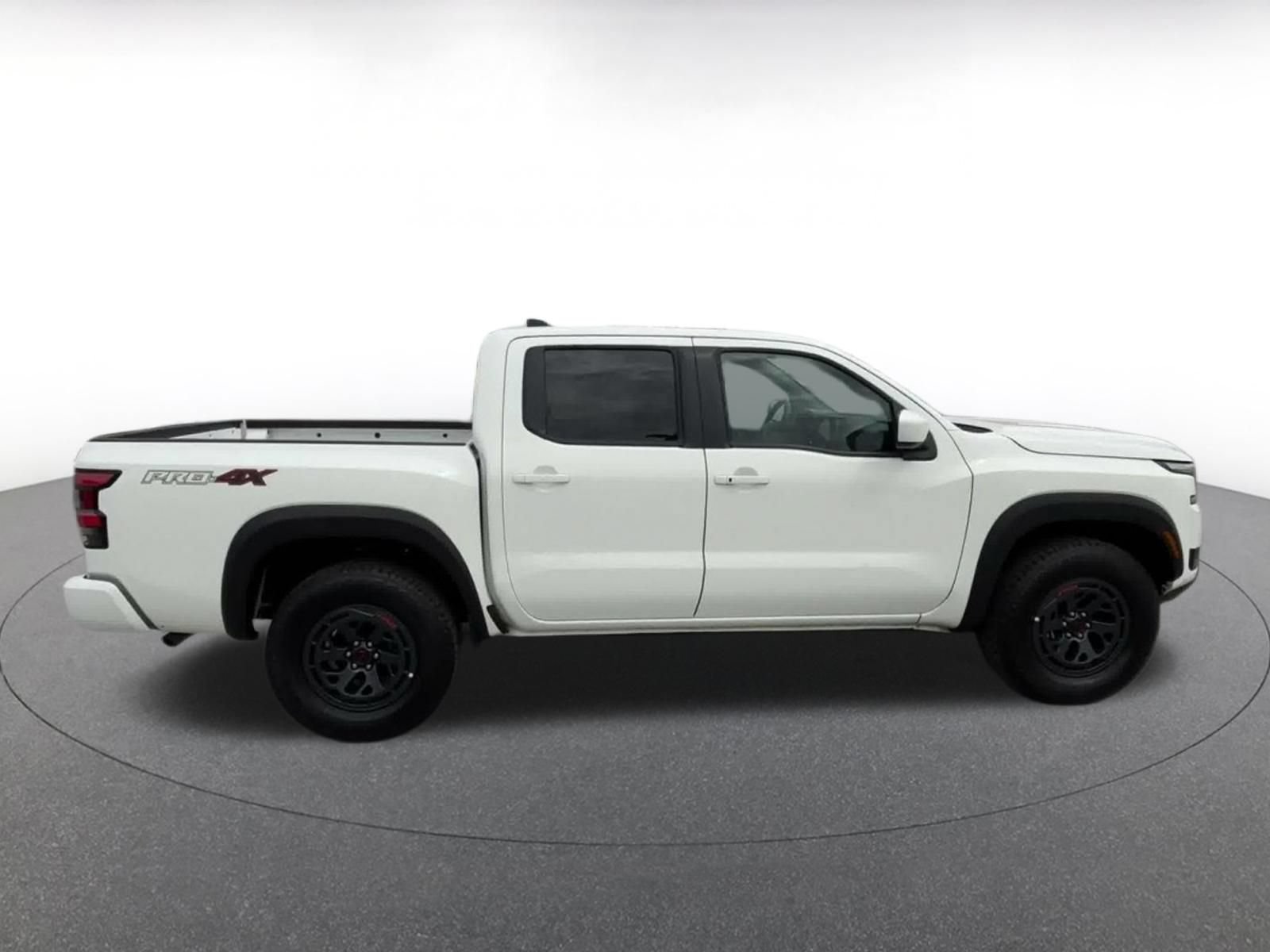 Thumbnail: 2026 Nissan Frontier - 16
