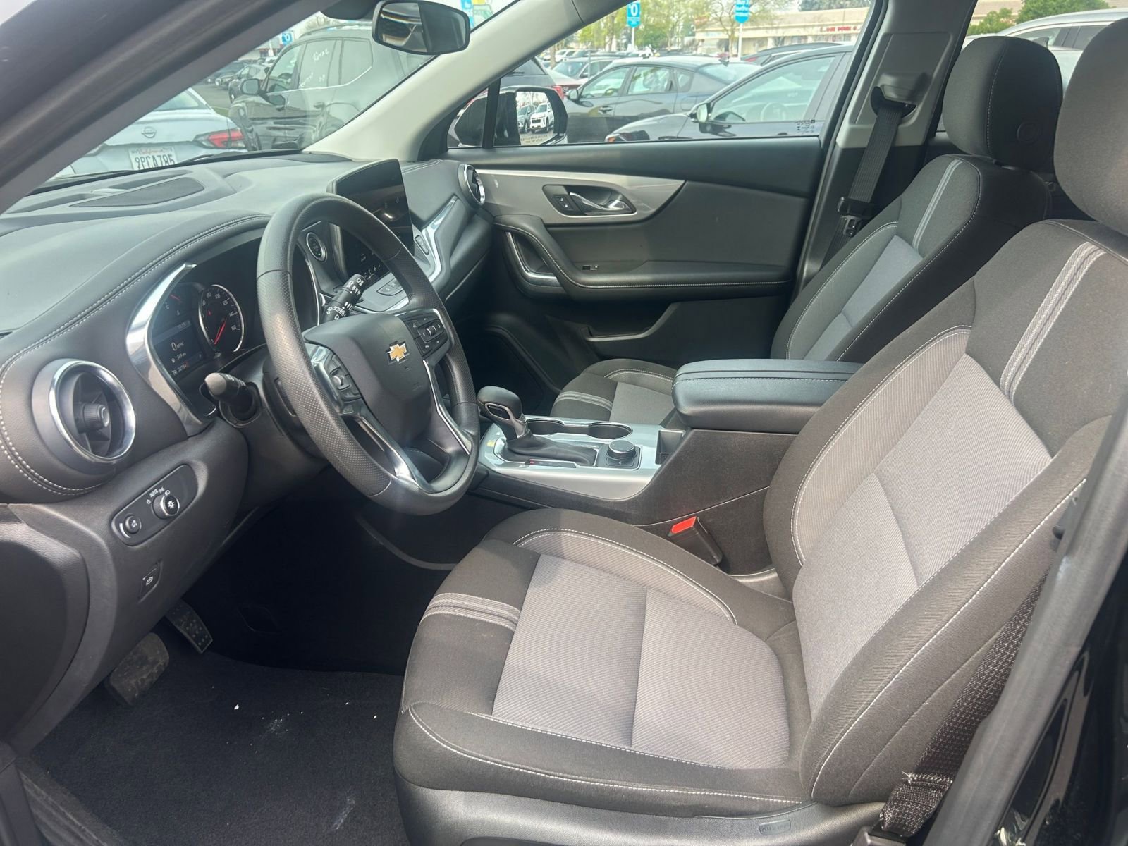 Thumbnail: 2025 Chevrolet Blazer - 28