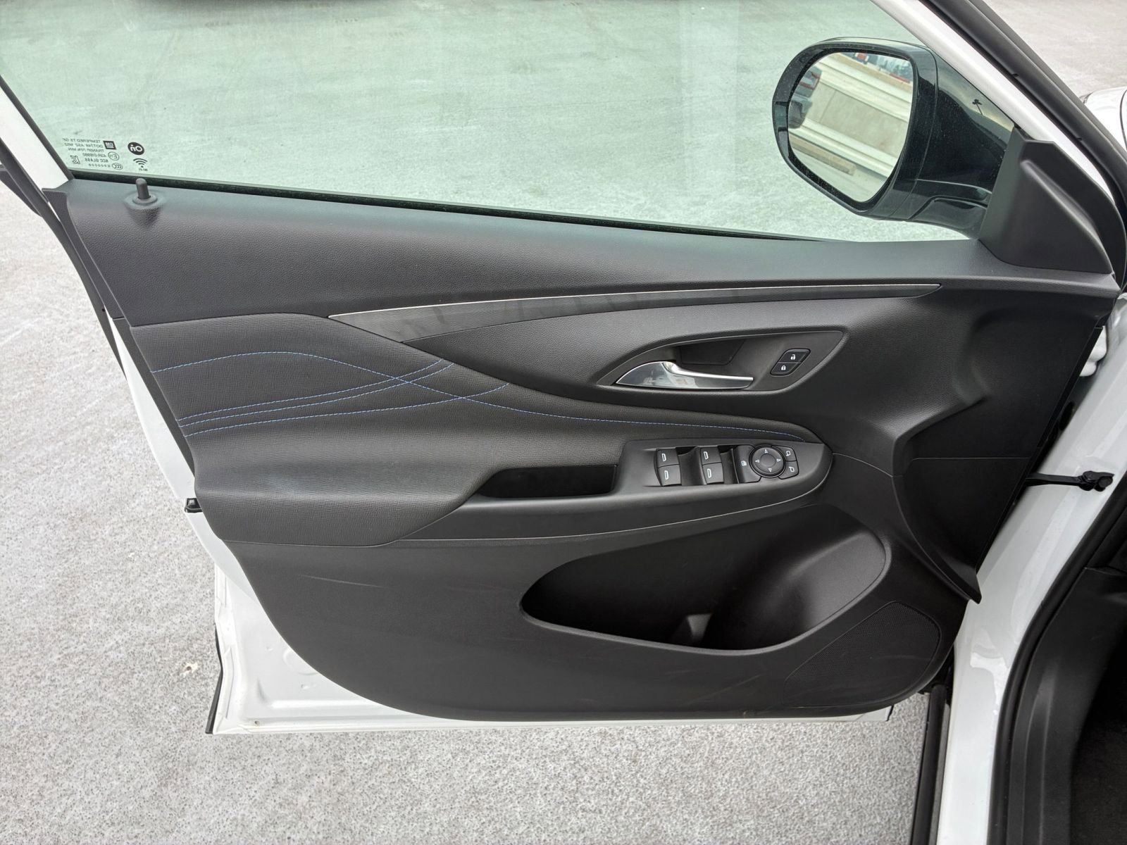 Thumbnail: 2025 Buick Envista - 18