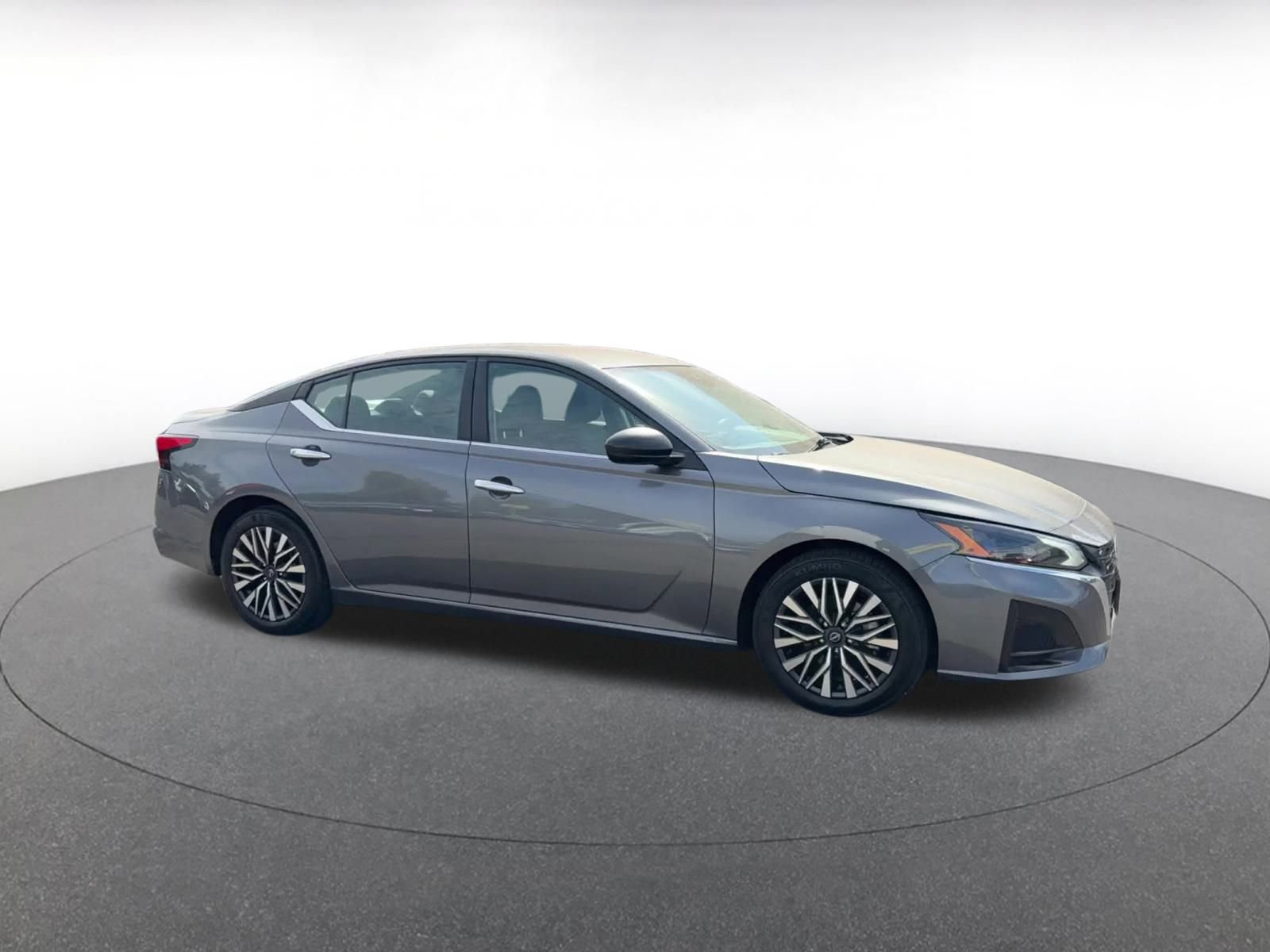 Thumbnail: 2024 Nissan Altima - 2