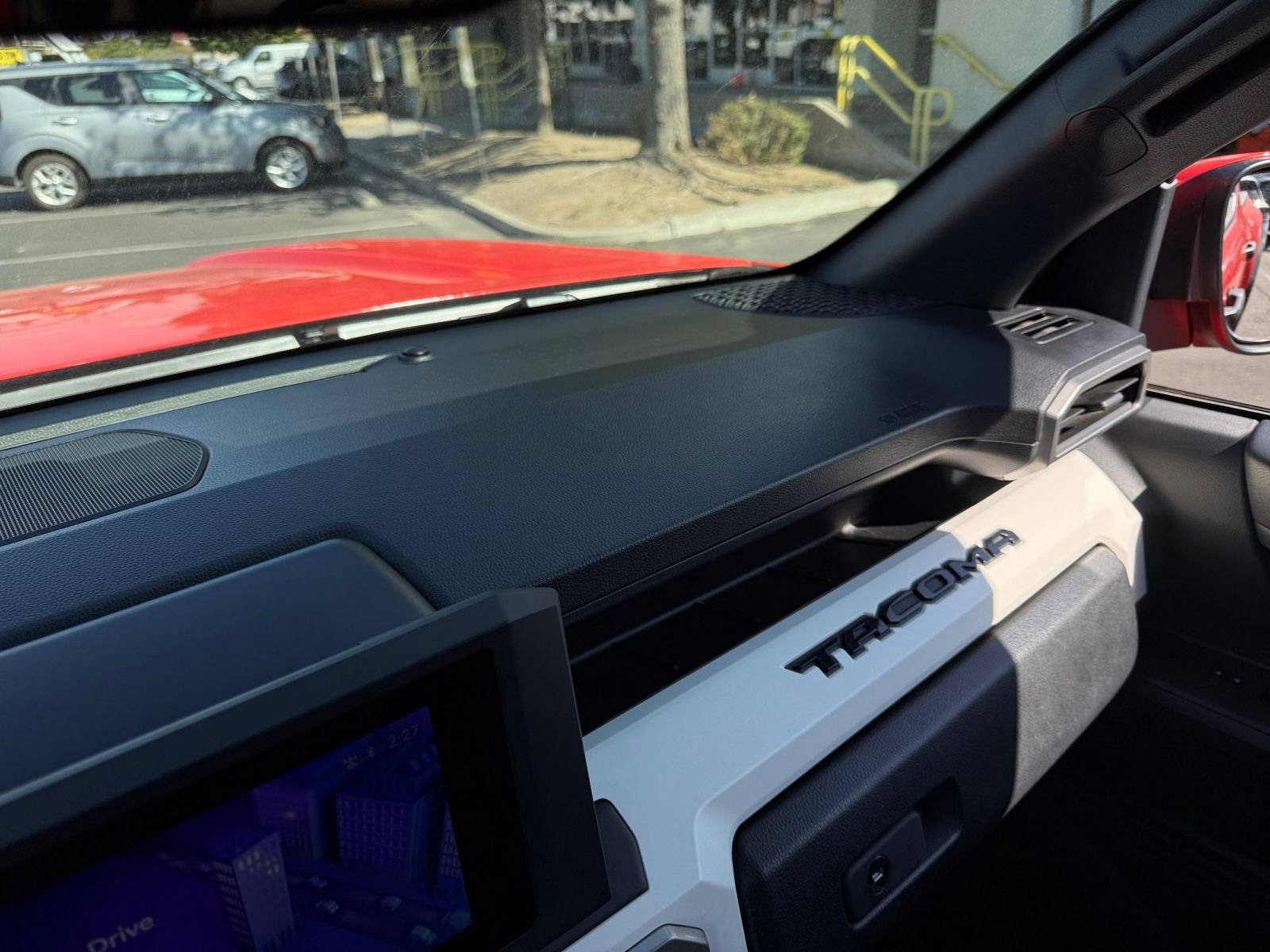 Thumbnail: 2024 Toyota Tacoma - 34