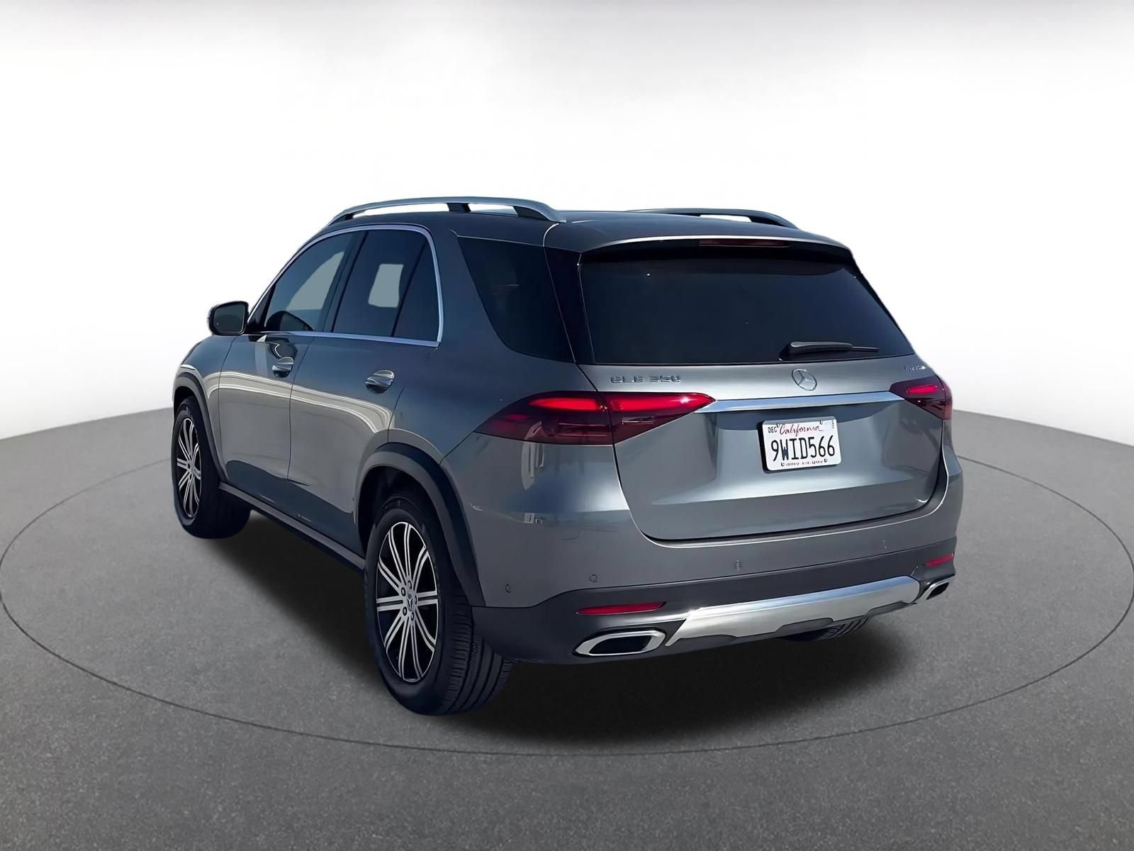Thumbnail: 2026 Mercedes-Benz GLE - 11