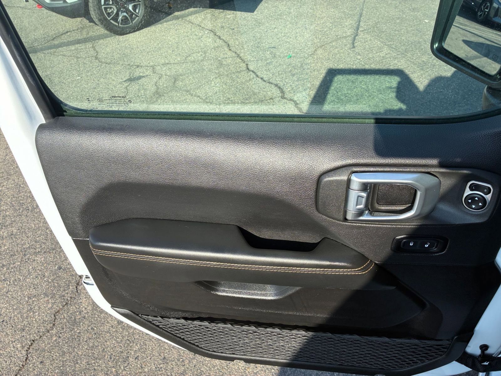 Thumbnail: 2025 Jeep Wrangler - 20