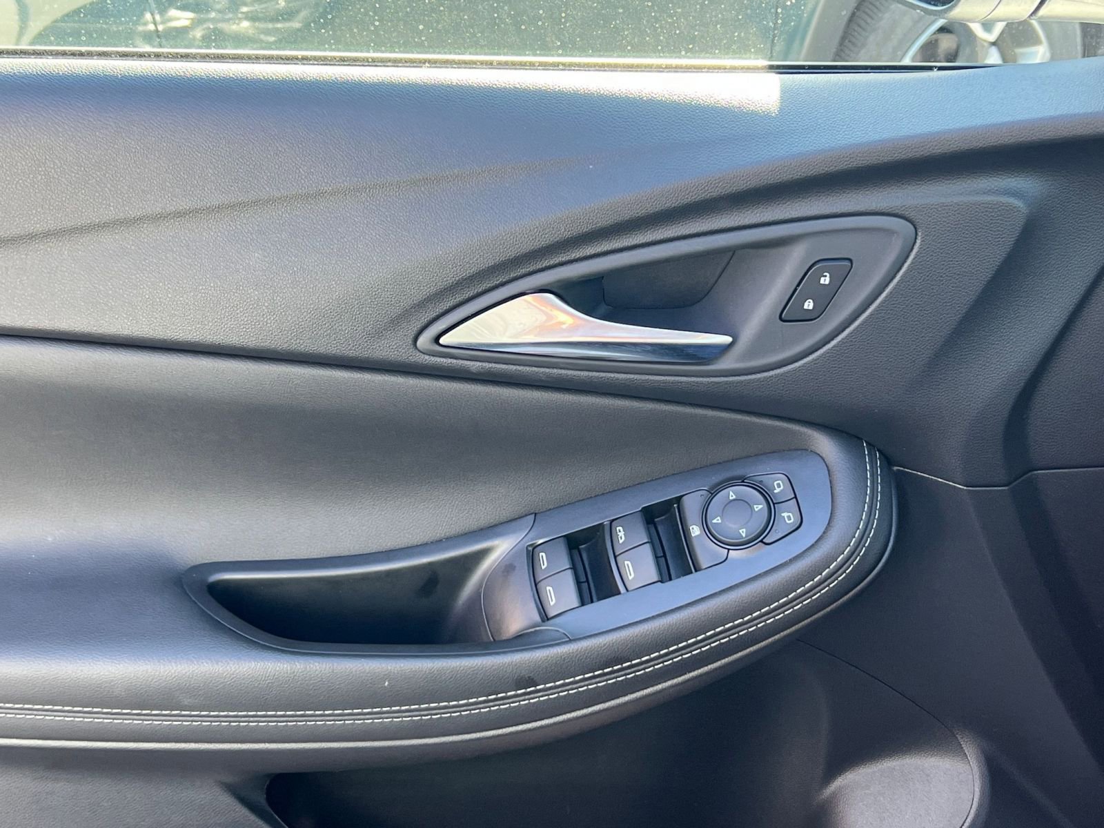 Thumbnail: 2025 Buick Encore GX - 20