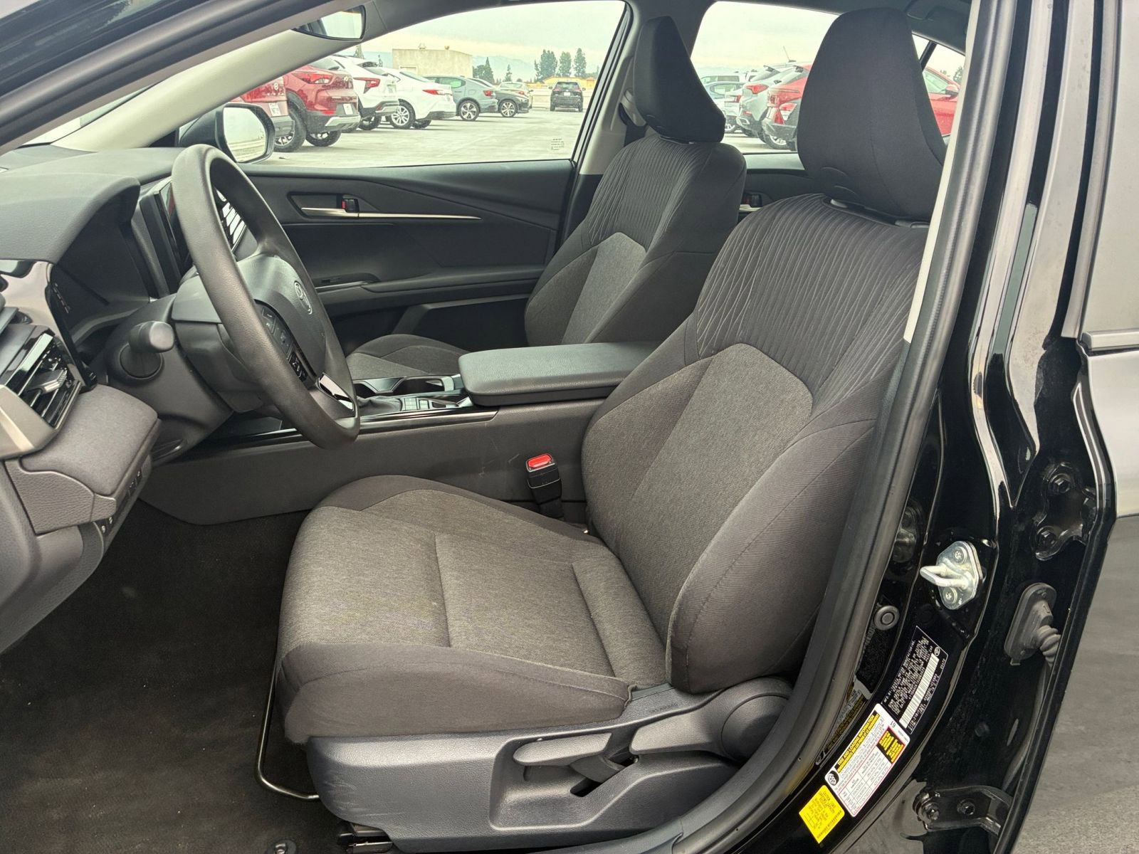 Thumbnail: 2025 Toyota Camry - 27