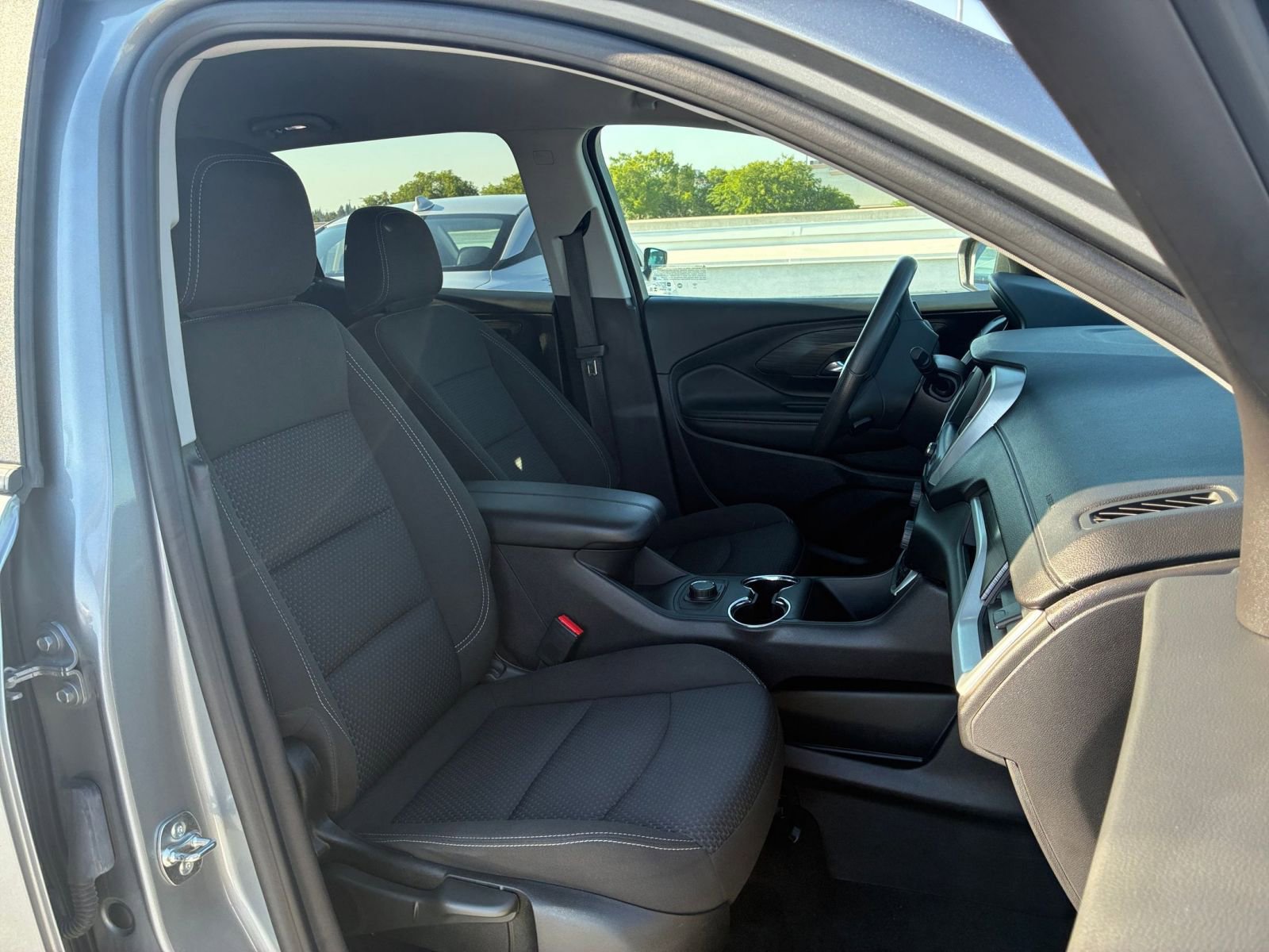 Thumbnail: 2024 GMC Terrain - 35