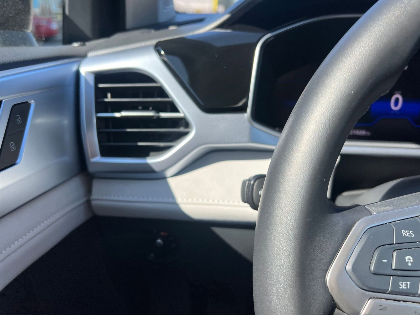 Thumbnail: 2025 Volkswagen Taos - 35